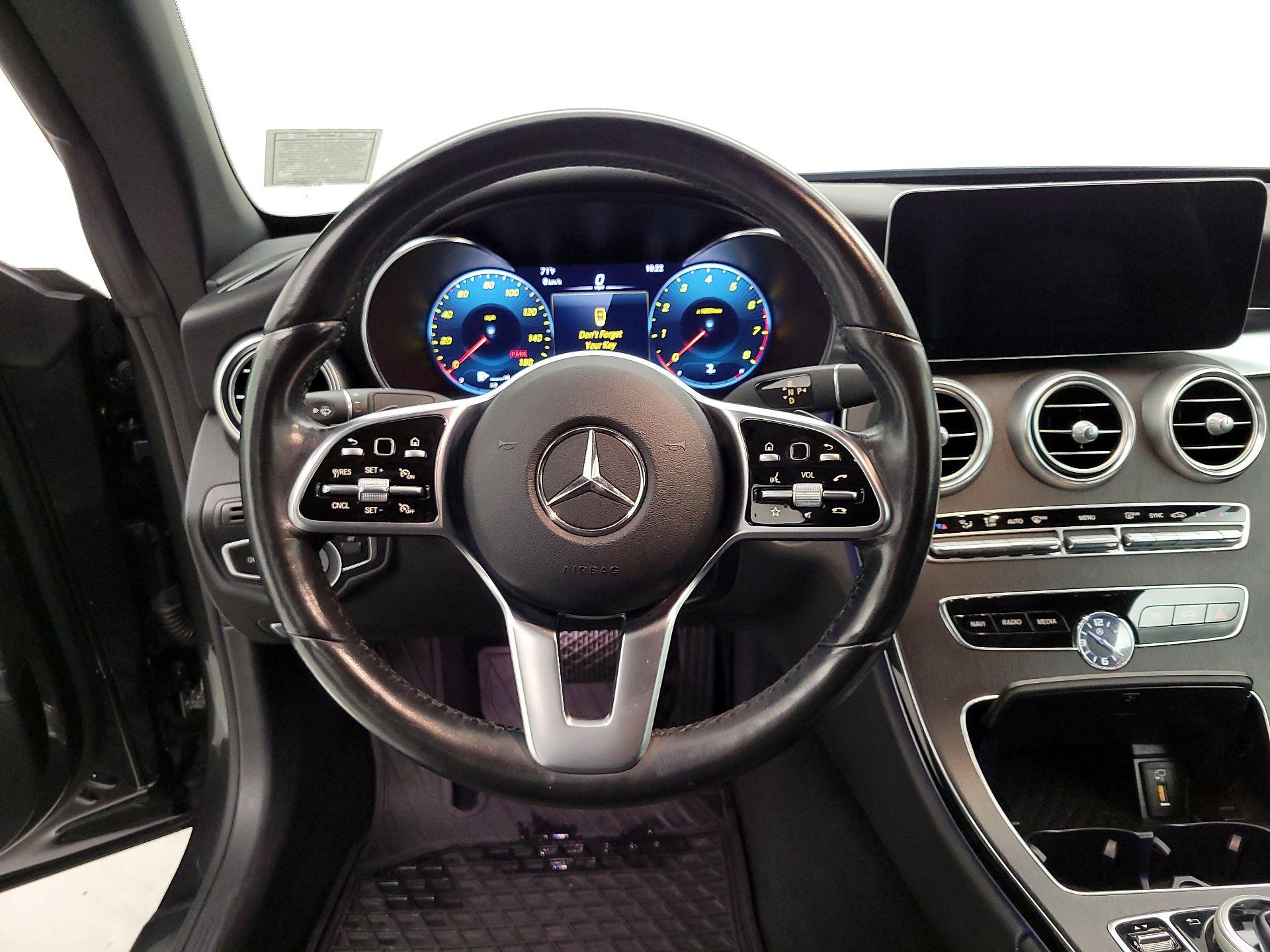Thumbnail: 2021 Mercedes-Benz C-Class - 10
