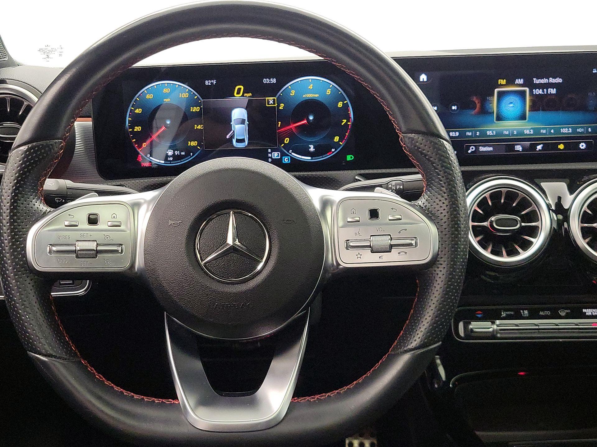 Thumbnail: 2022 Mercedes-Benz A-Class - 10