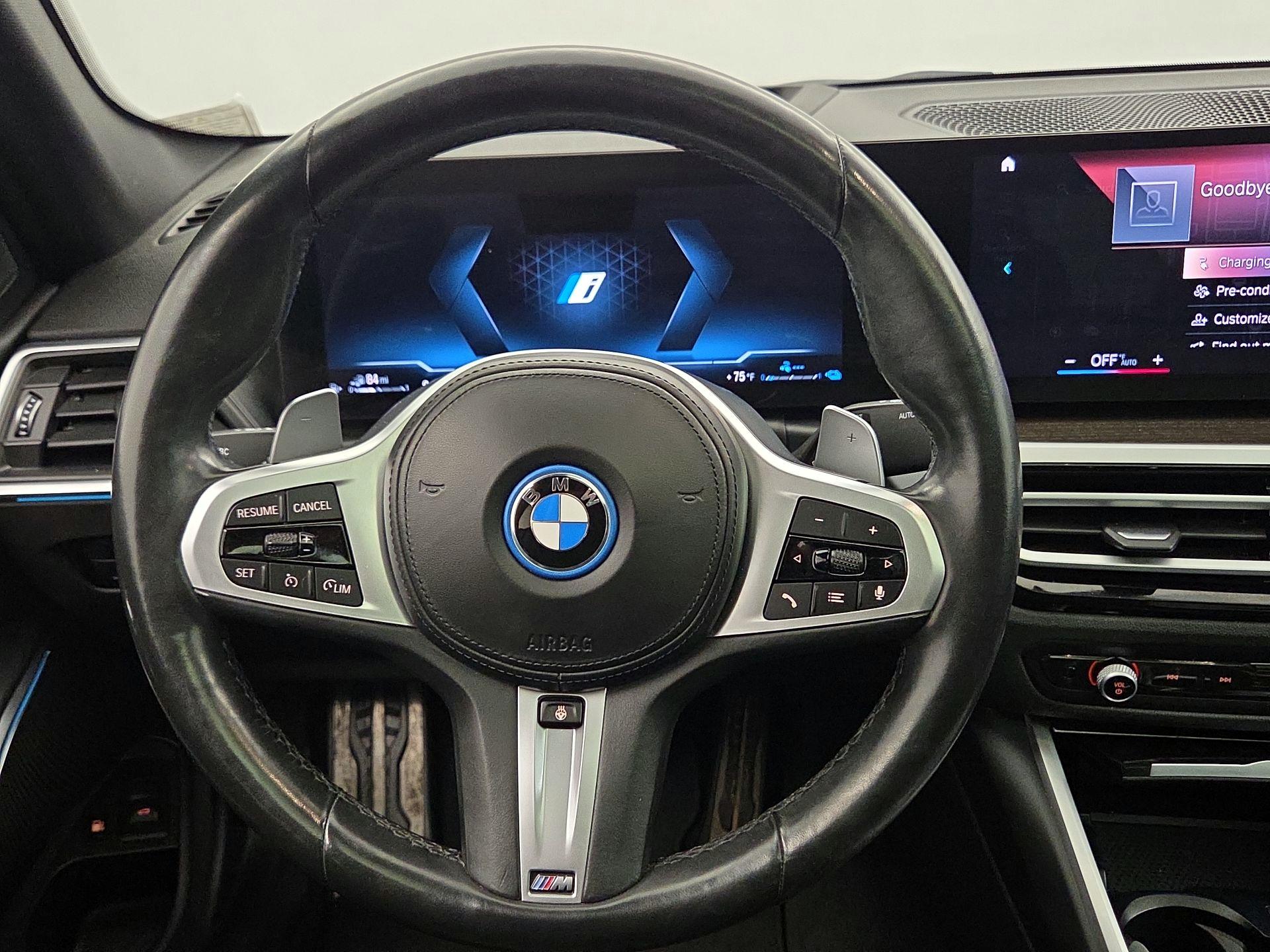 Thumbnail: 2023 BMW 3 Series - 10