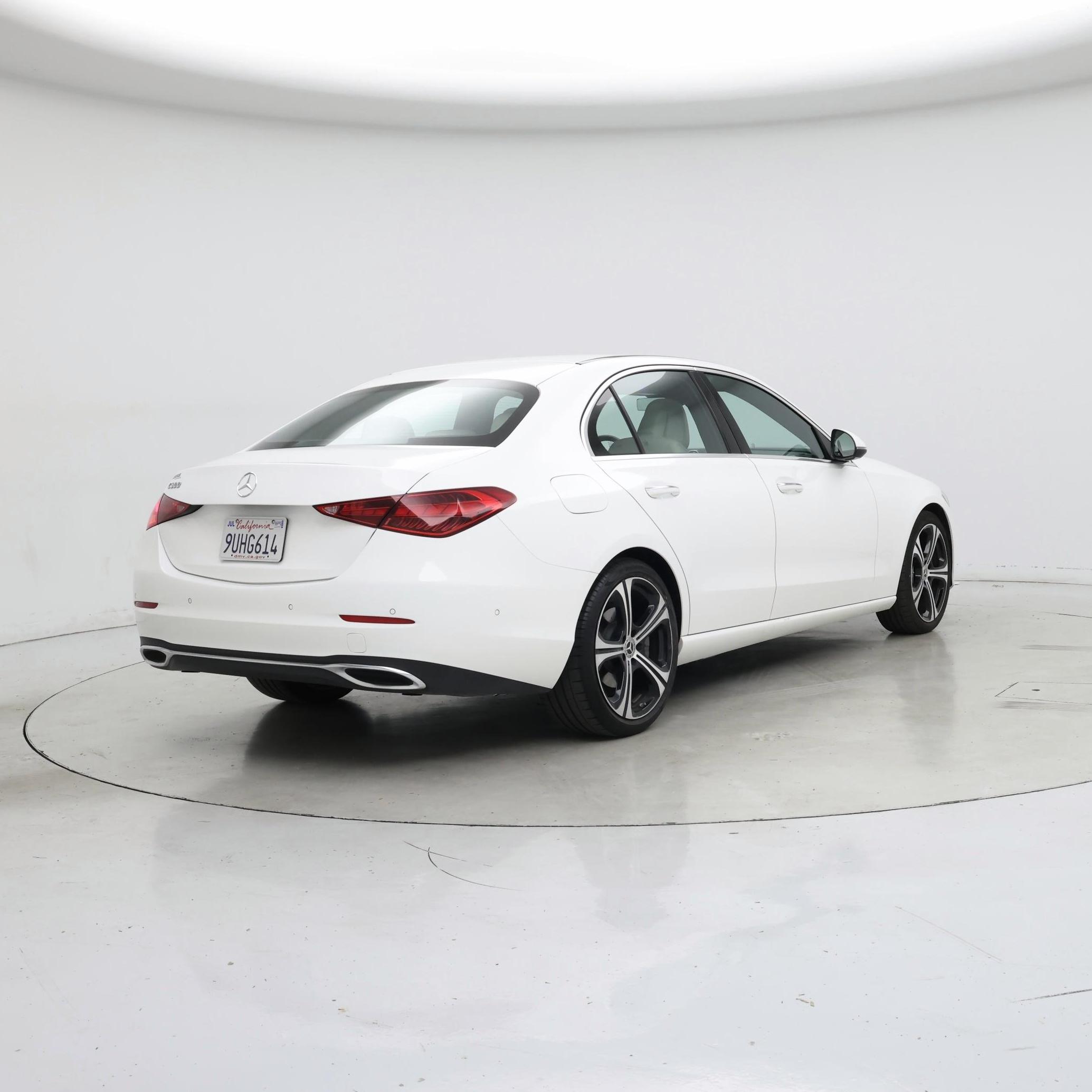Thumbnail: 2025 Mercedes-Benz C-Class - 8