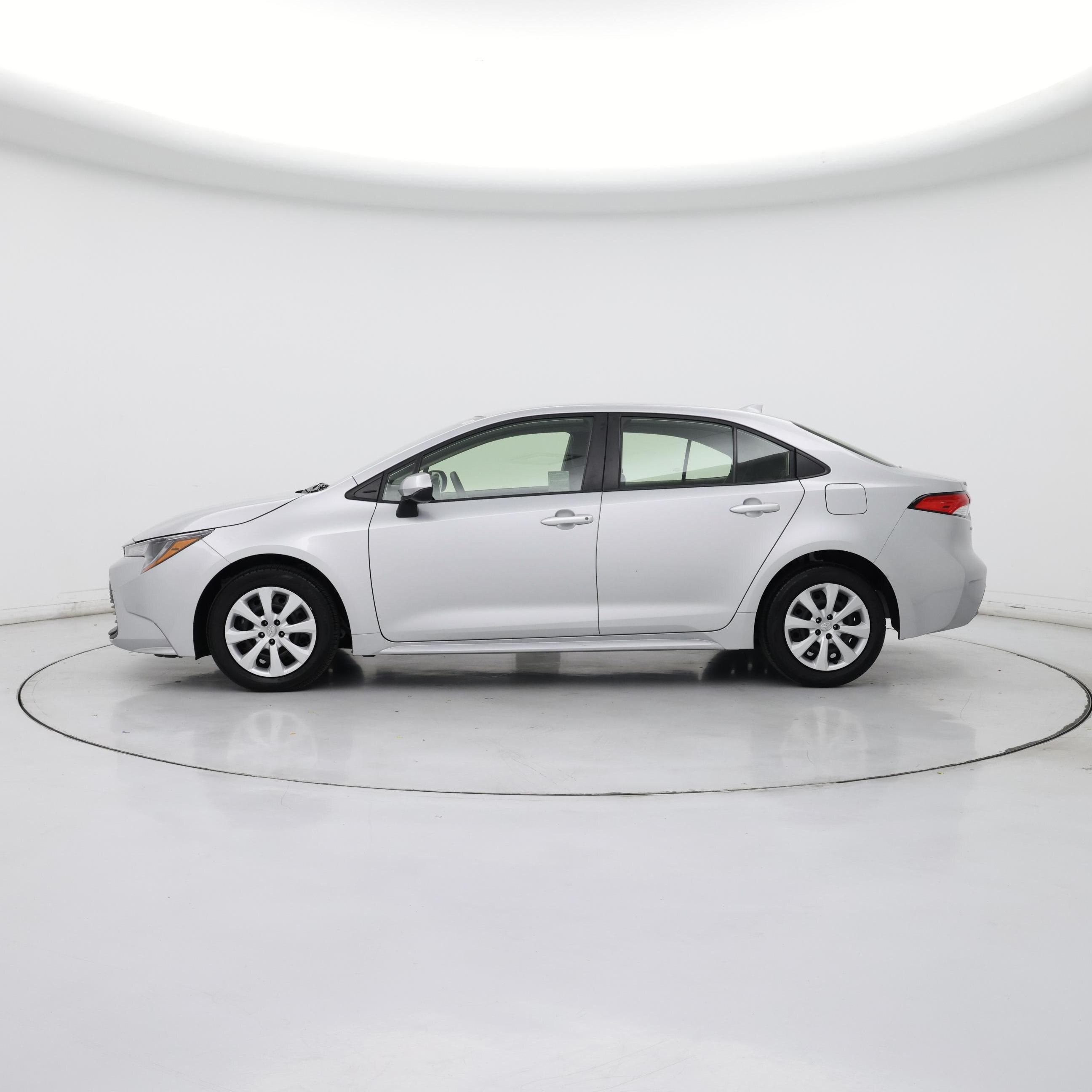 Thumbnail: 2024 Toyota Corolla - 3