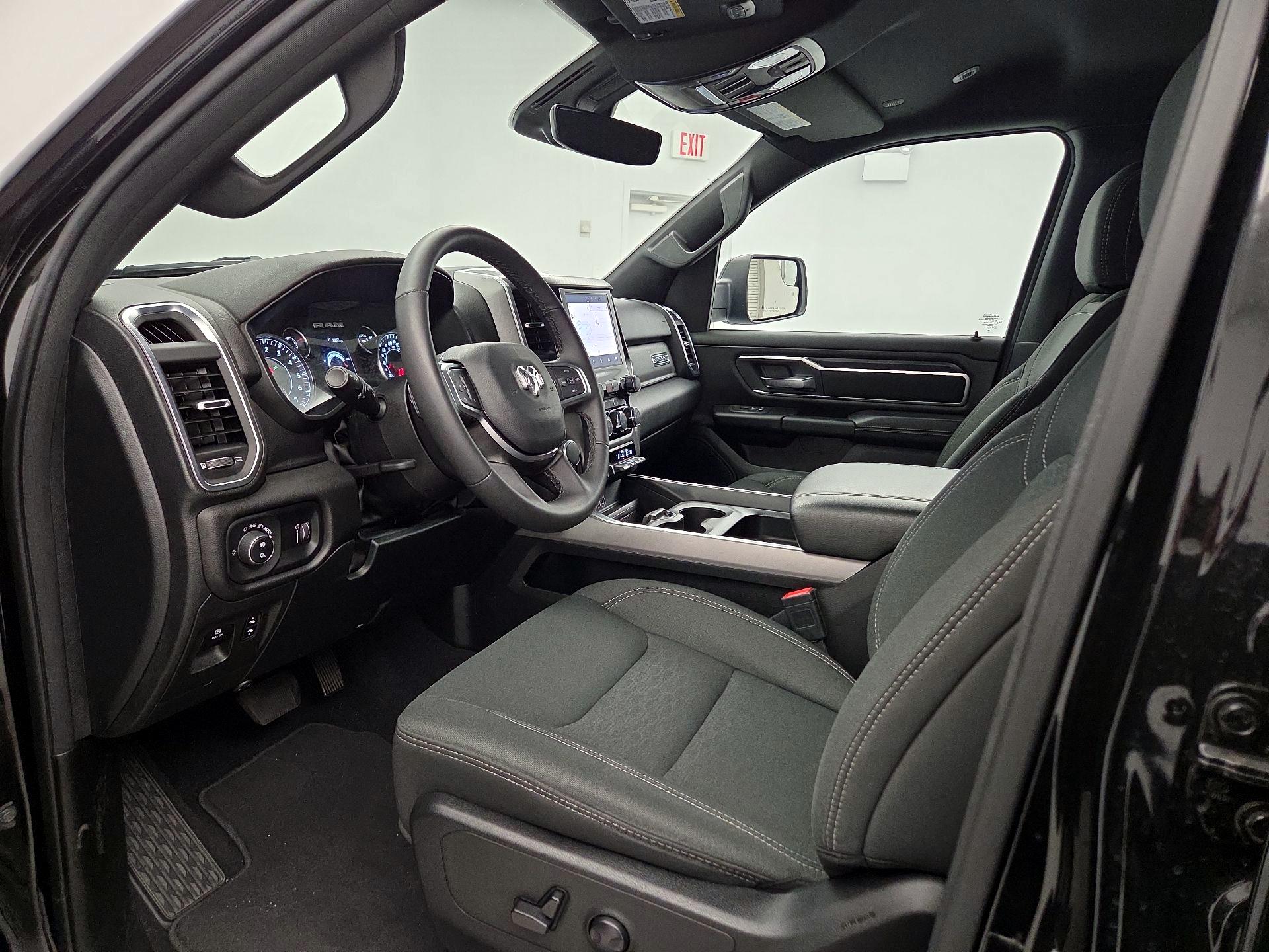 Thumbnail: 2025 RAM 1500 - 11