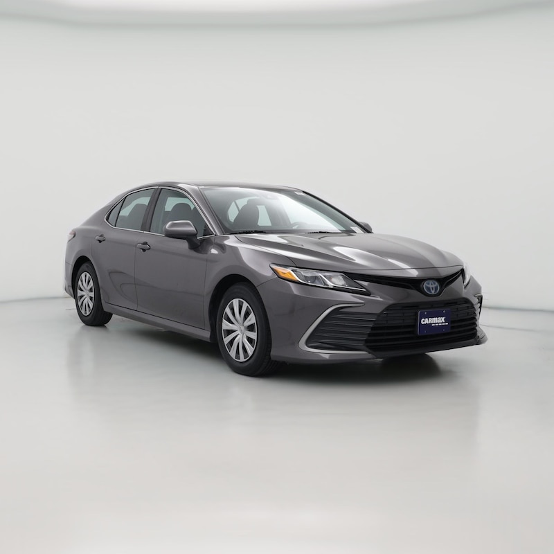 2022 Toyota Camry Hybrid LE