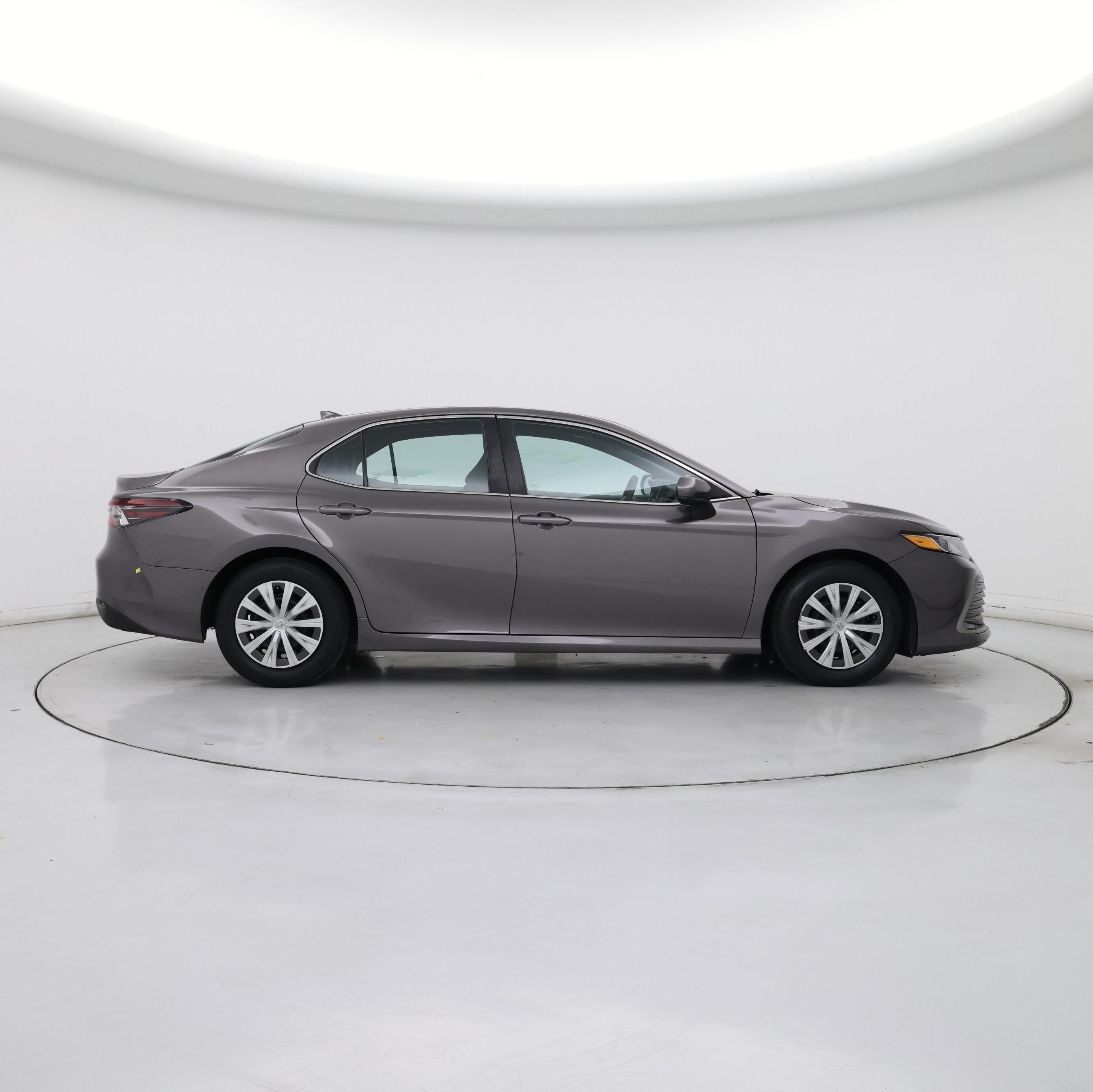 Thumbnail: 2022 Toyota Camry - 7