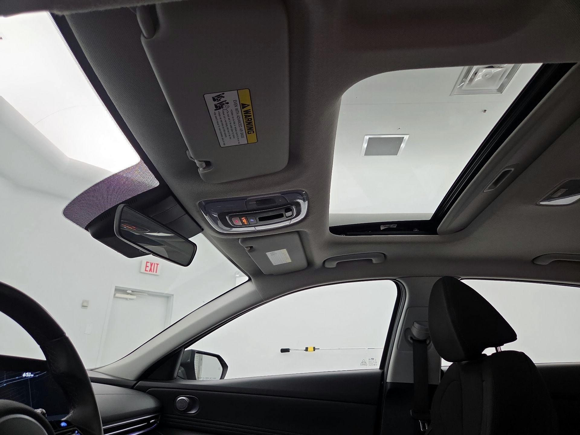 Thumbnail: 2025 Hyundai Elantra - 20
