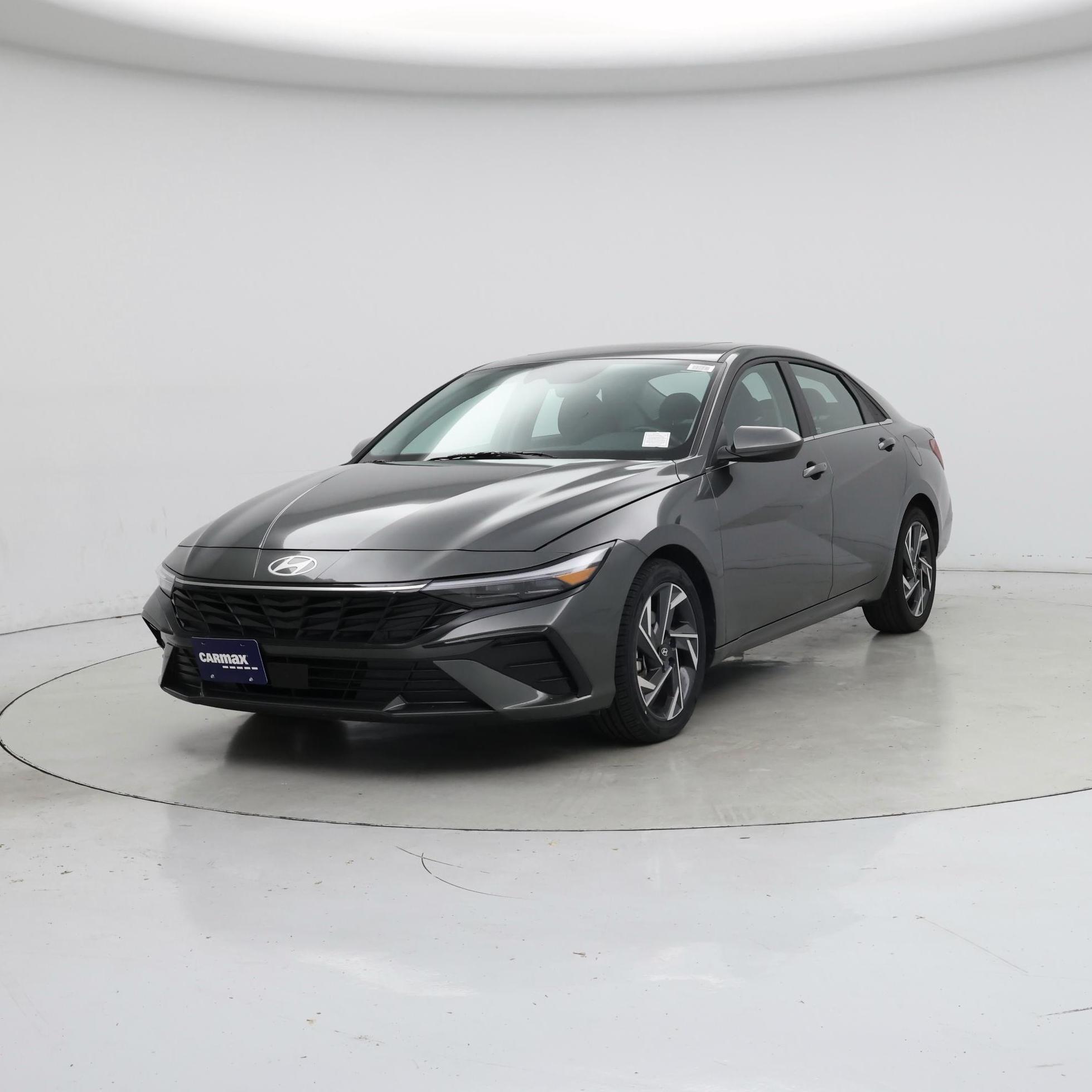 Thumbnail: 2025 Hyundai Elantra - 4