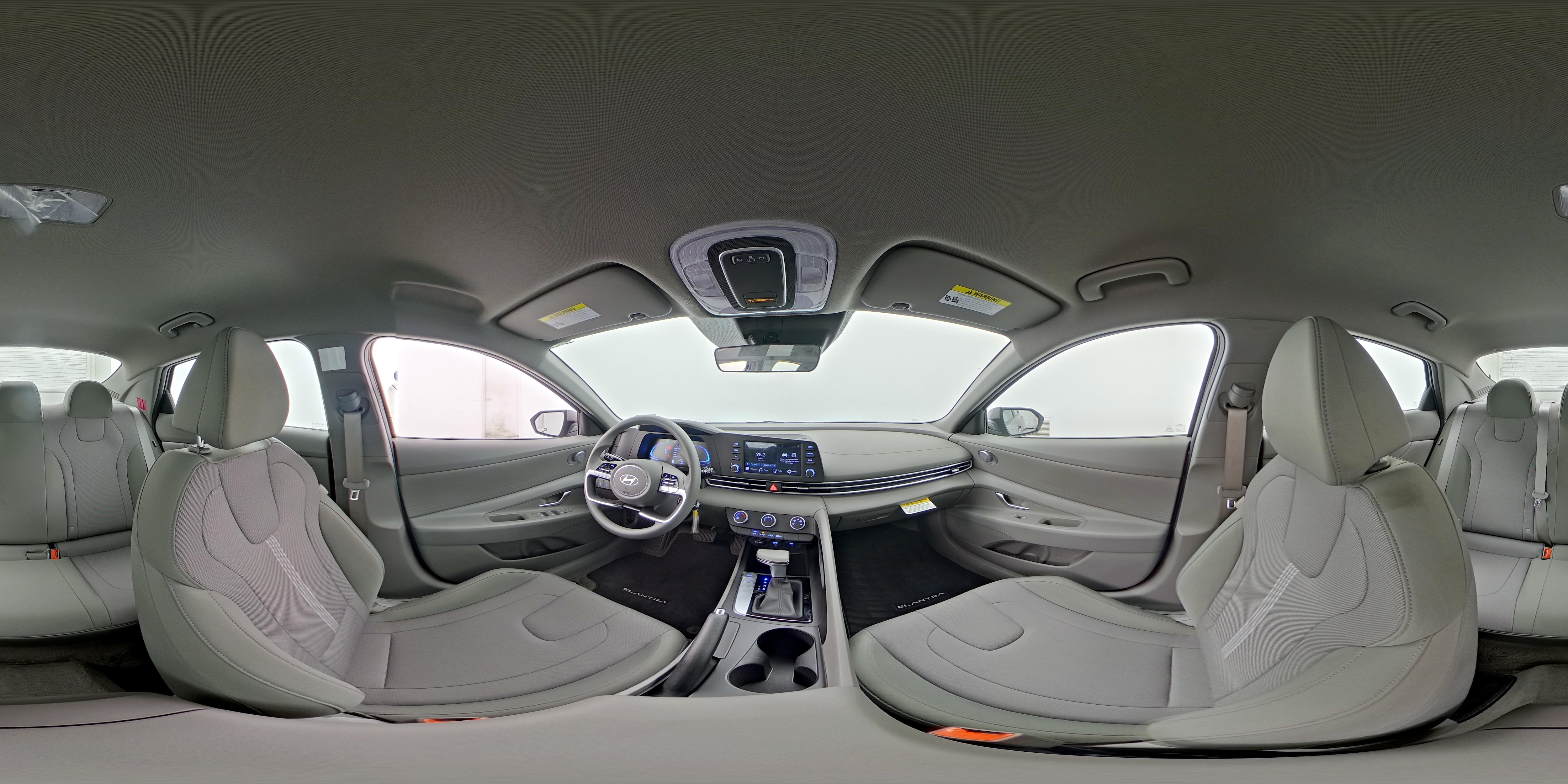 2025 Hyundai Elantra SE - Photo 24