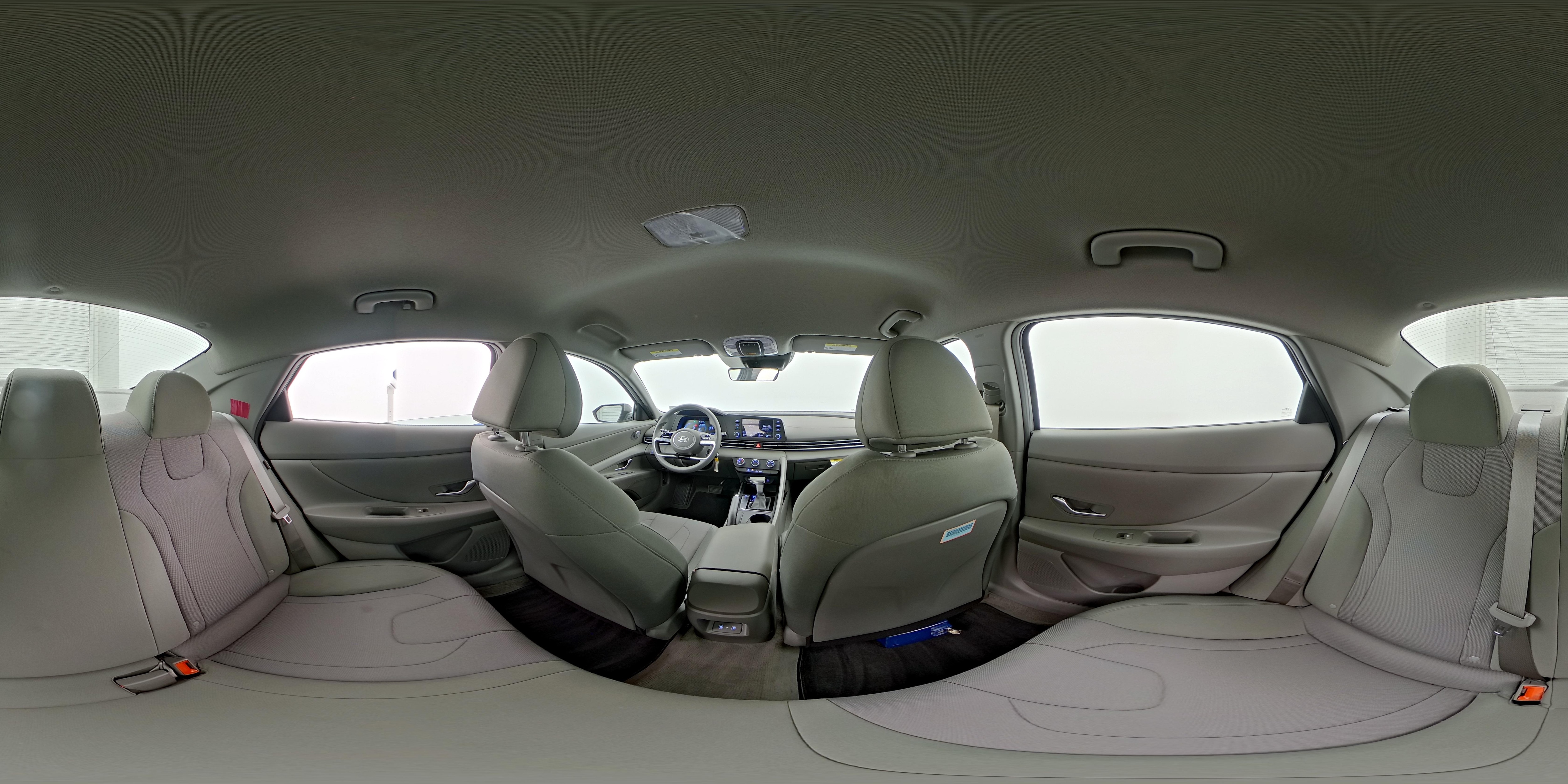2025 Hyundai Elantra SE - Photo 25