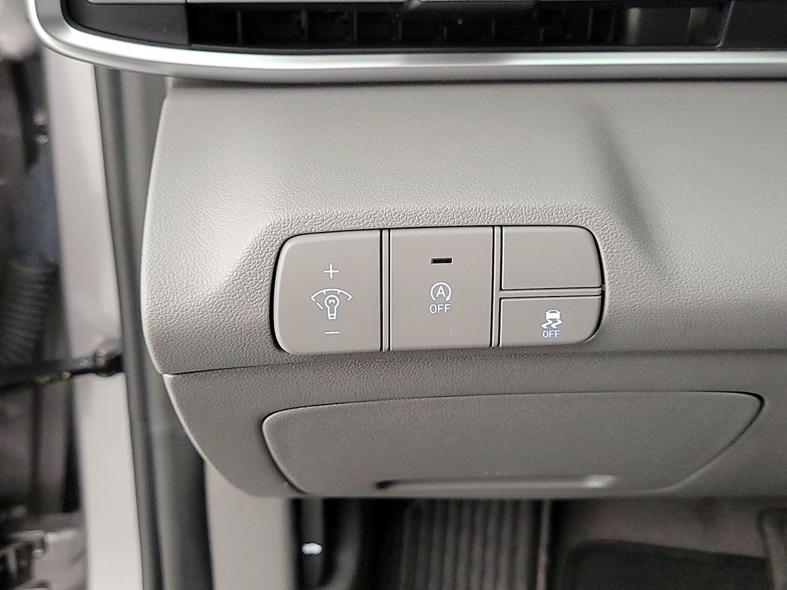 2025 Hyundai Elantra SE - Photo 14