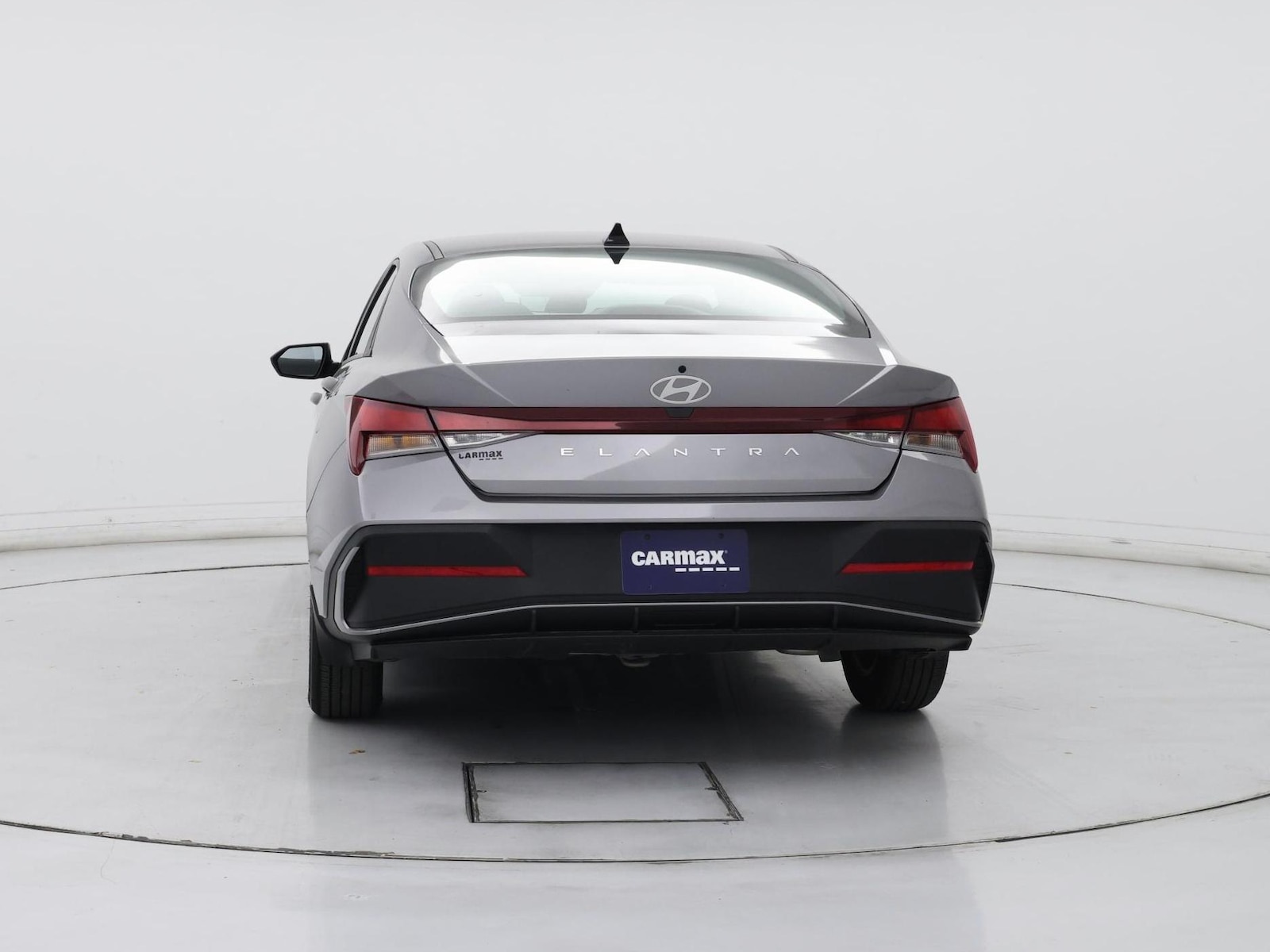2025 Hyundai Elantra SE - Photo 7