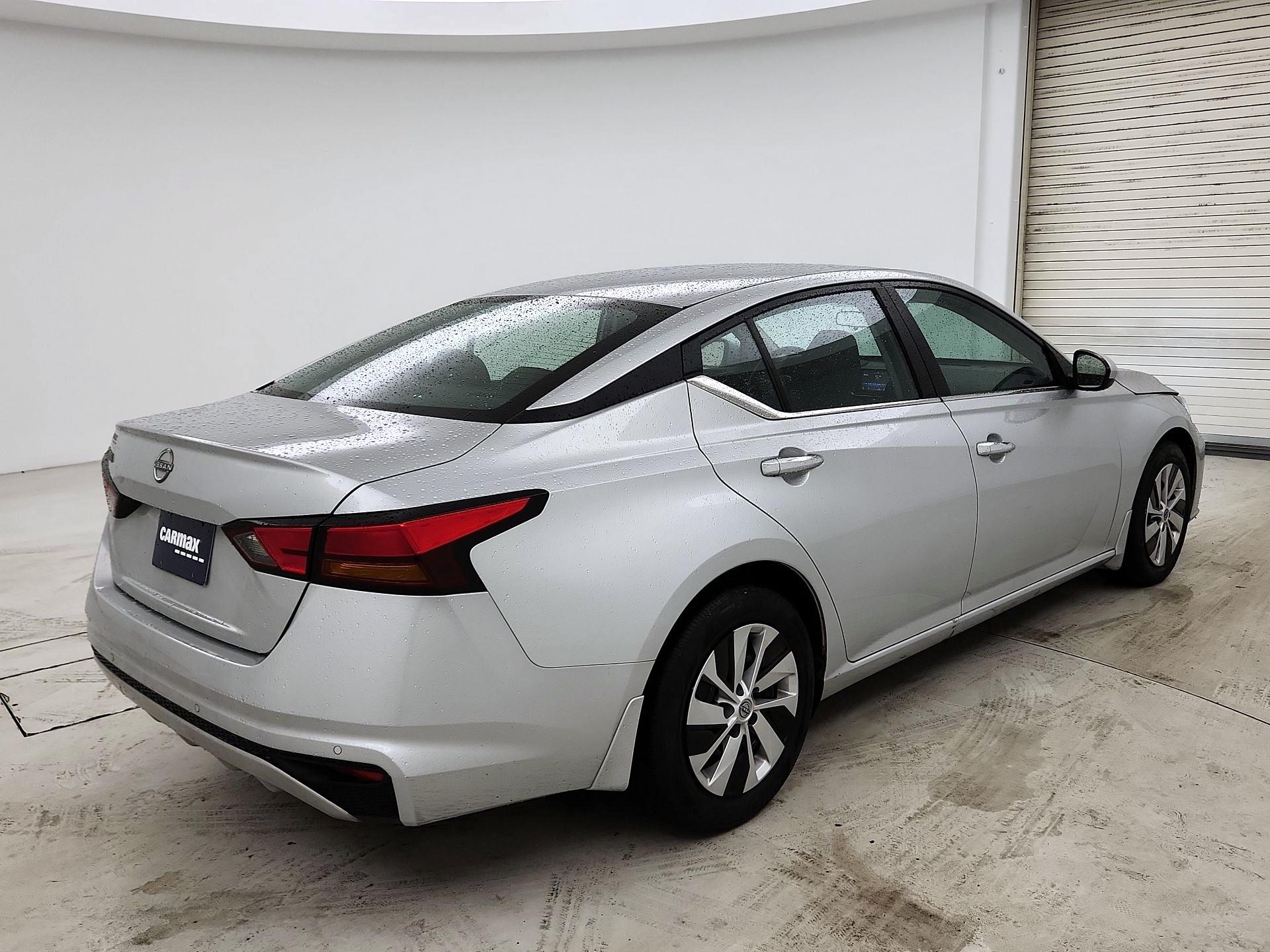 Thumbnail: 2023 Nissan Altima - 5