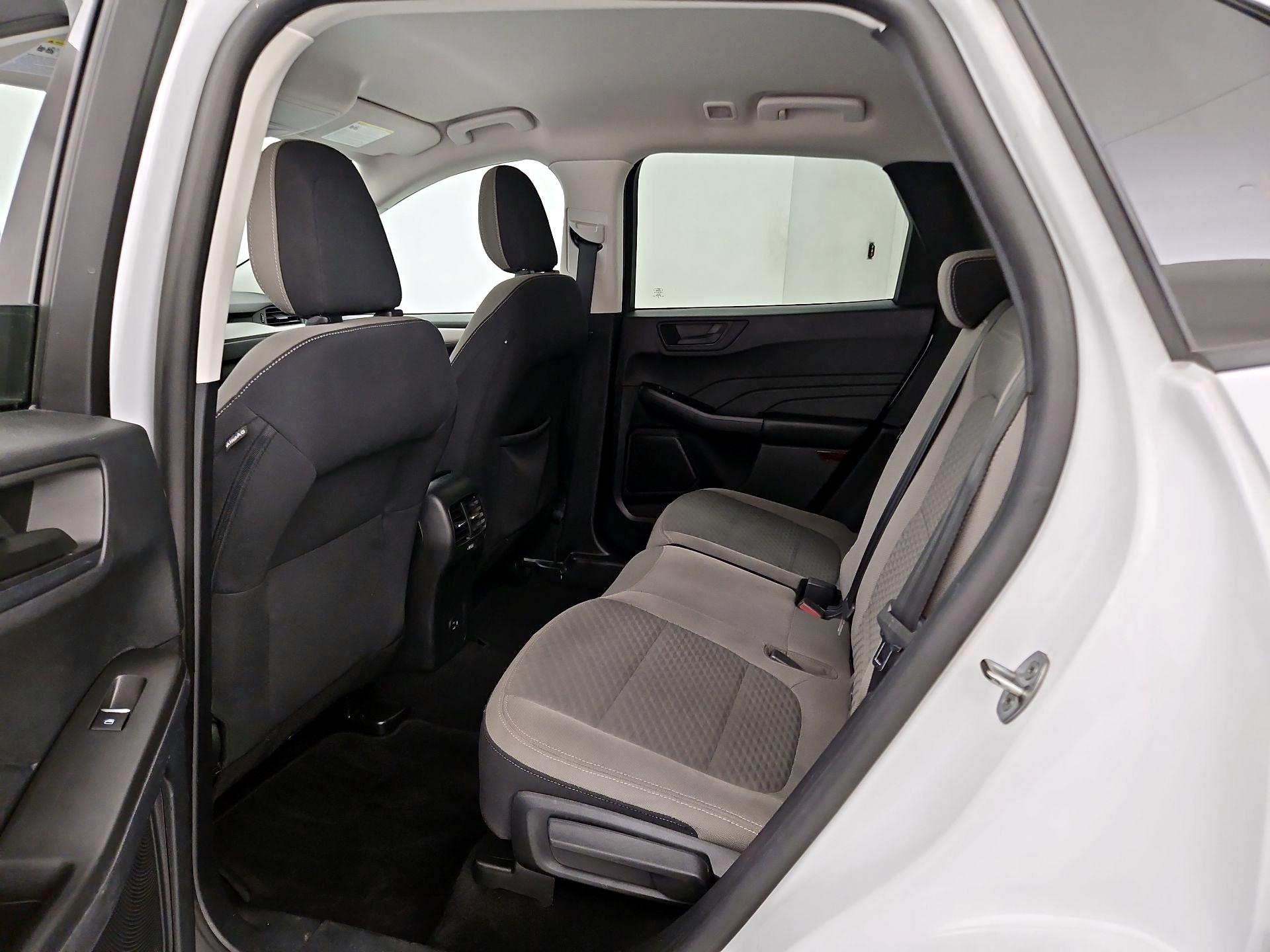 Thumbnail: 2022 Ford Escape - 19