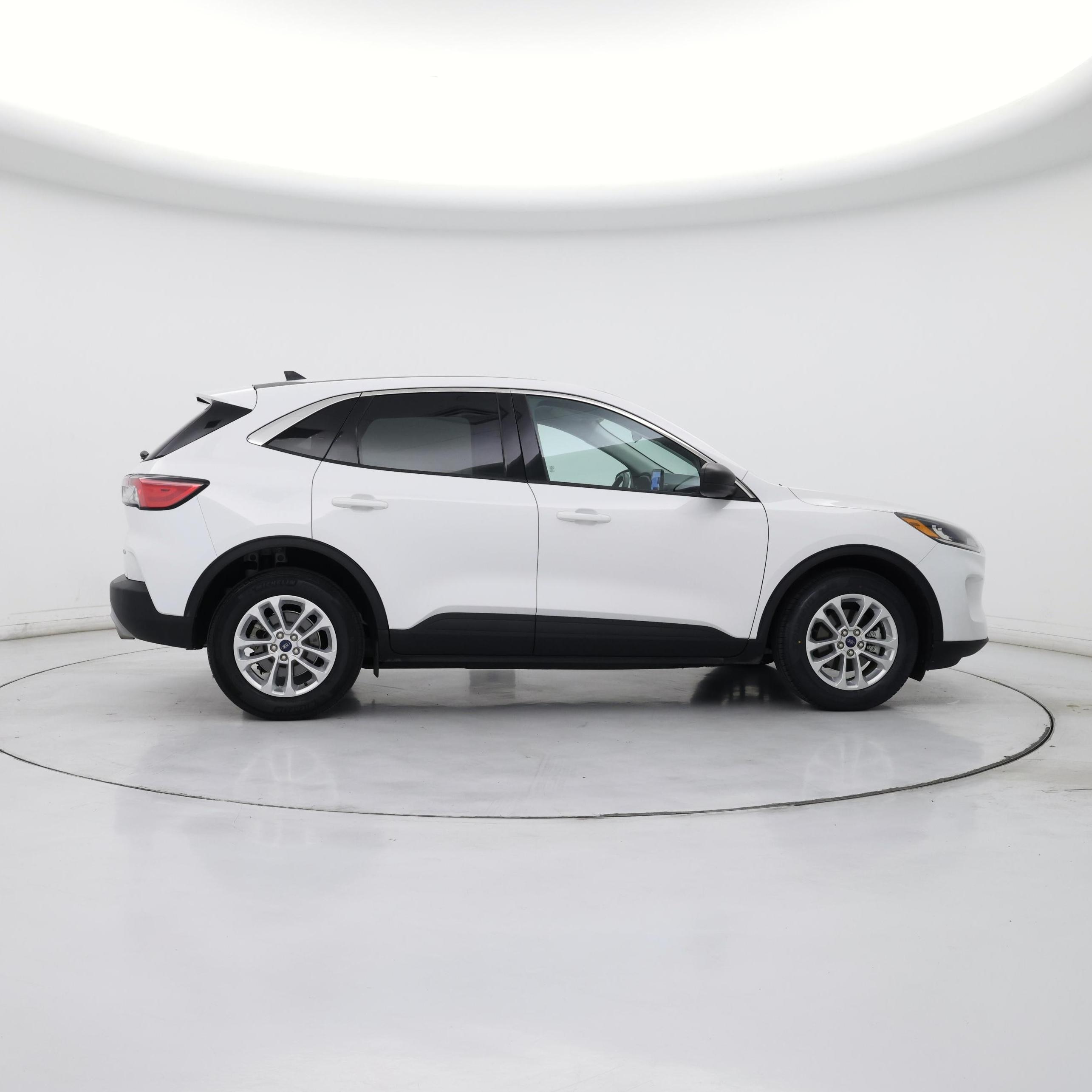 Thumbnail: 2022 Ford Escape - 7