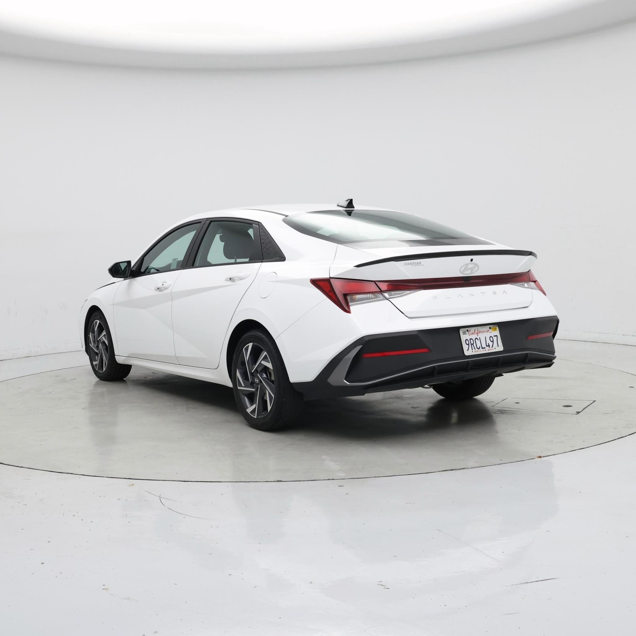 Thumbnail: 2025 Hyundai Elantra - 2