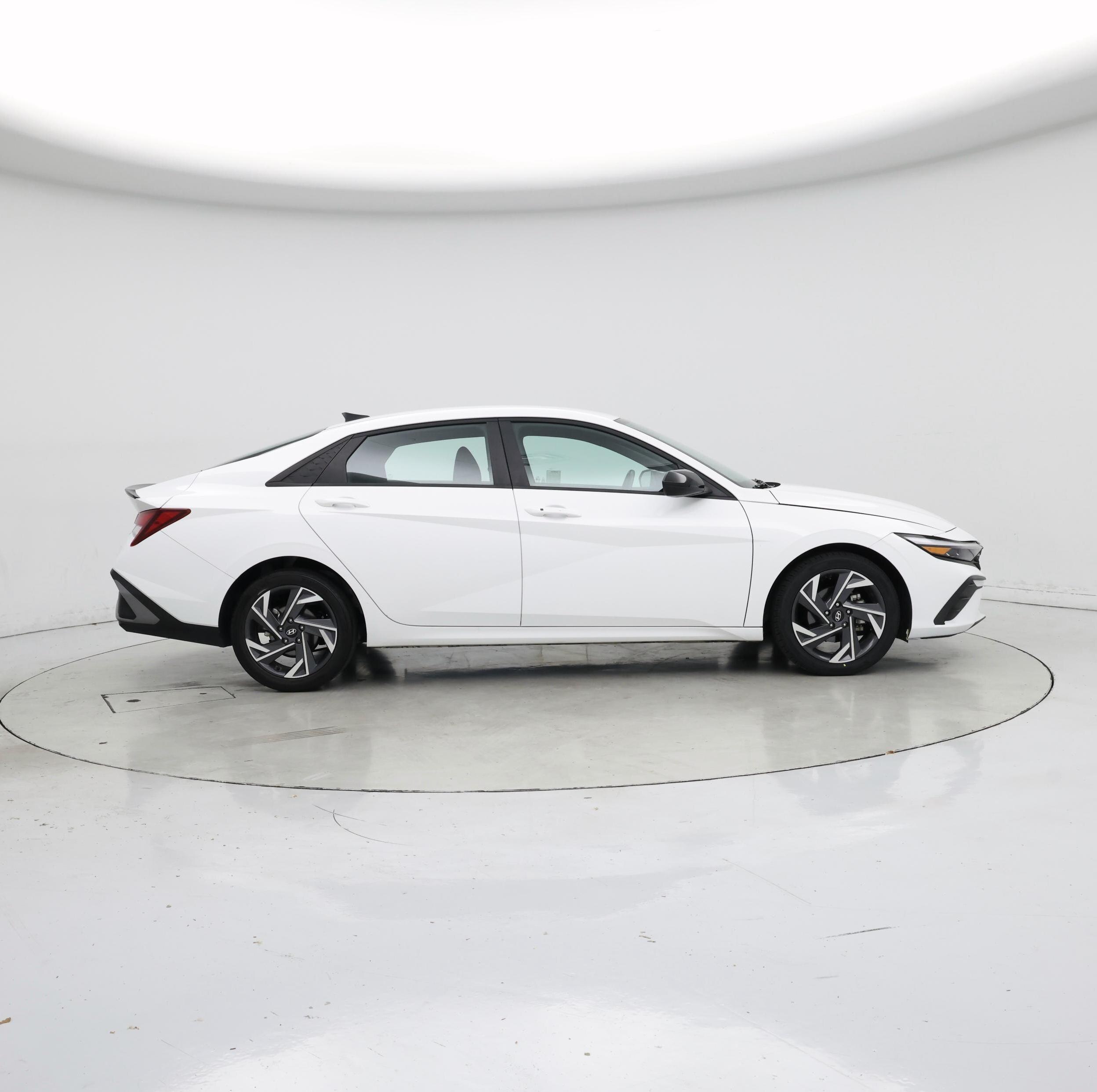 Thumbnail: 2025 Hyundai Elantra - 7