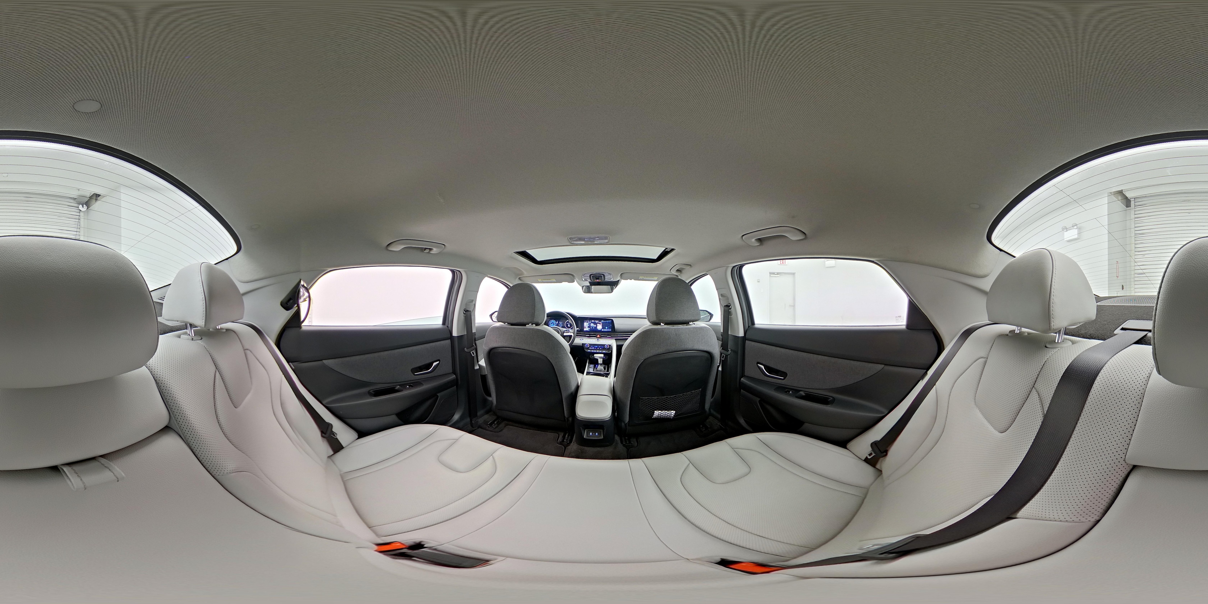 2025 Hyundai Elantra Limited - Photo 27
