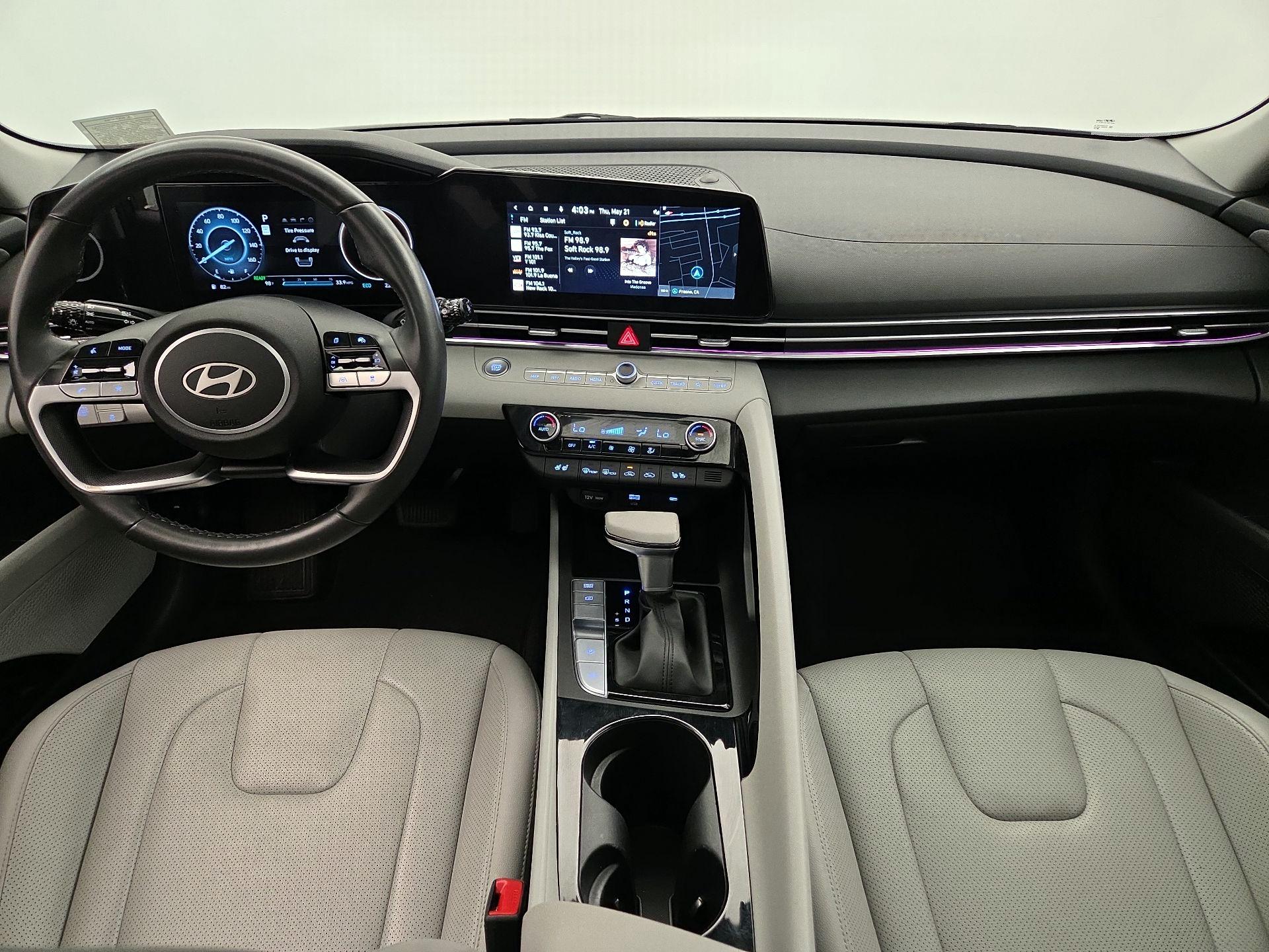 Thumbnail: 2025 Hyundai Elantra - 9