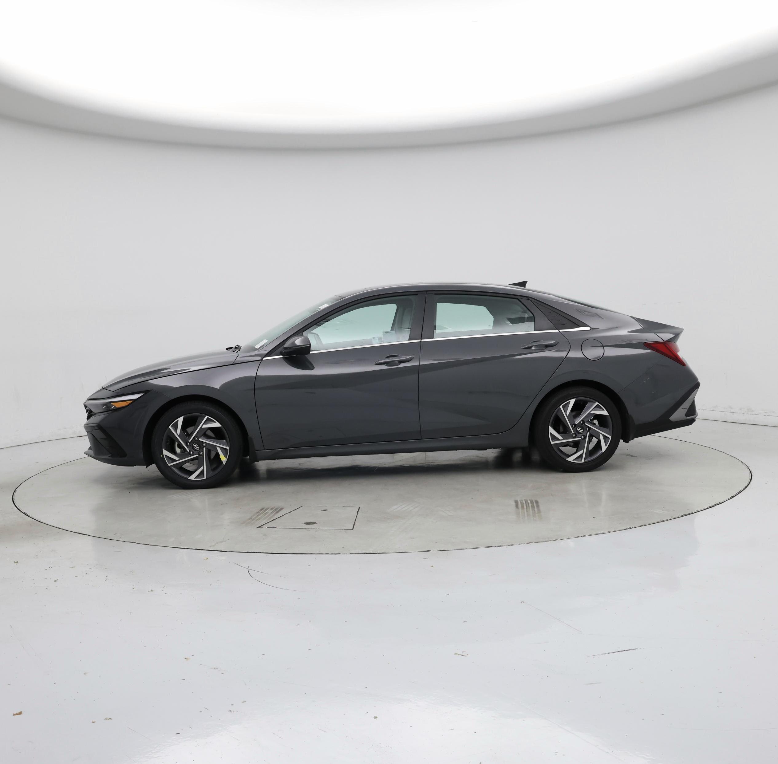 Thumbnail: 2025 Hyundai Elantra - 3