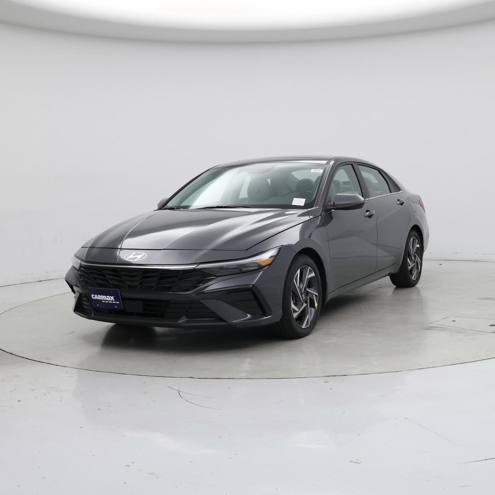 Thumbnail: 2025 Hyundai Elantra - 4