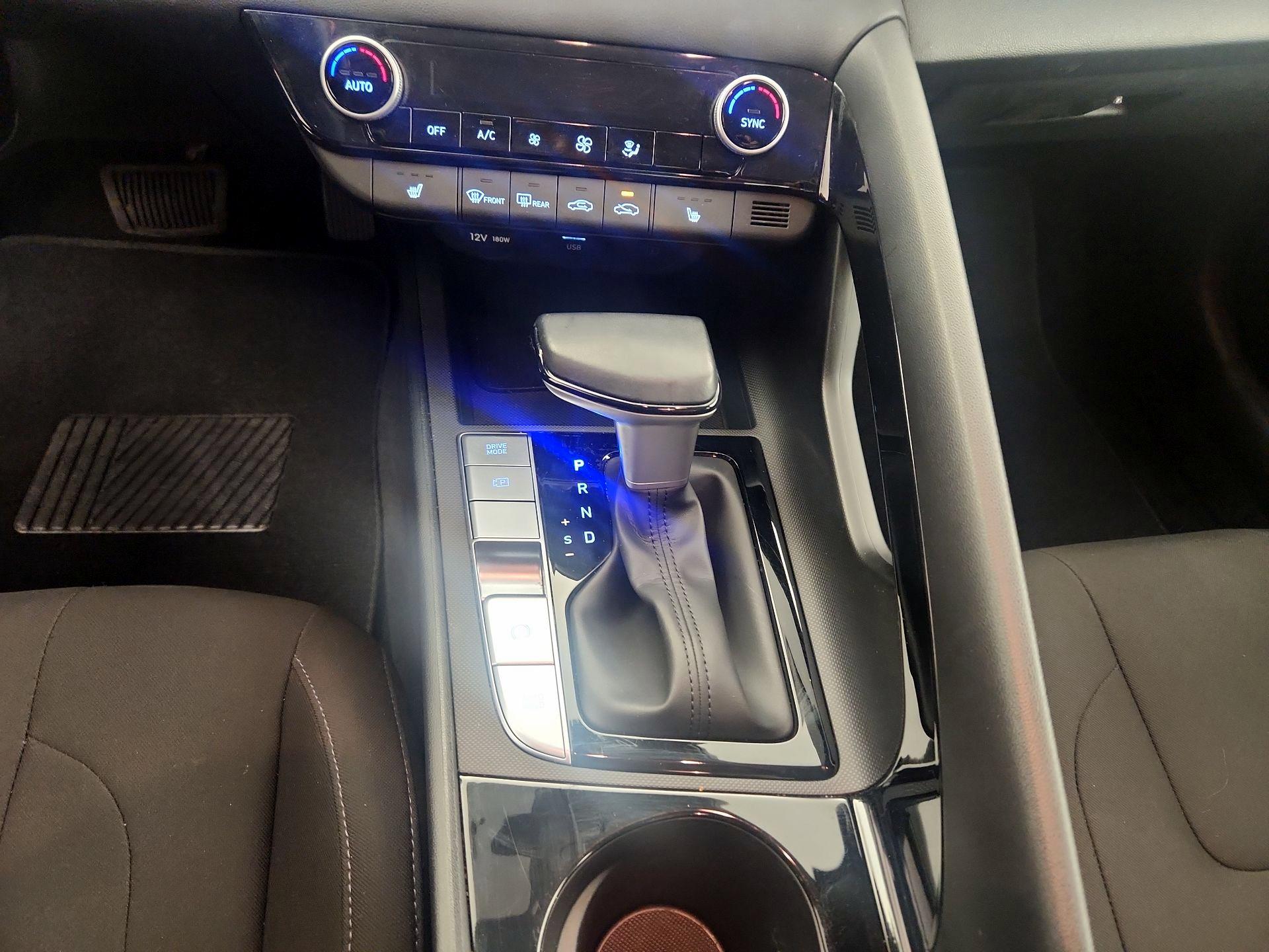 Thumbnail: 2025 Hyundai Elantra - 18