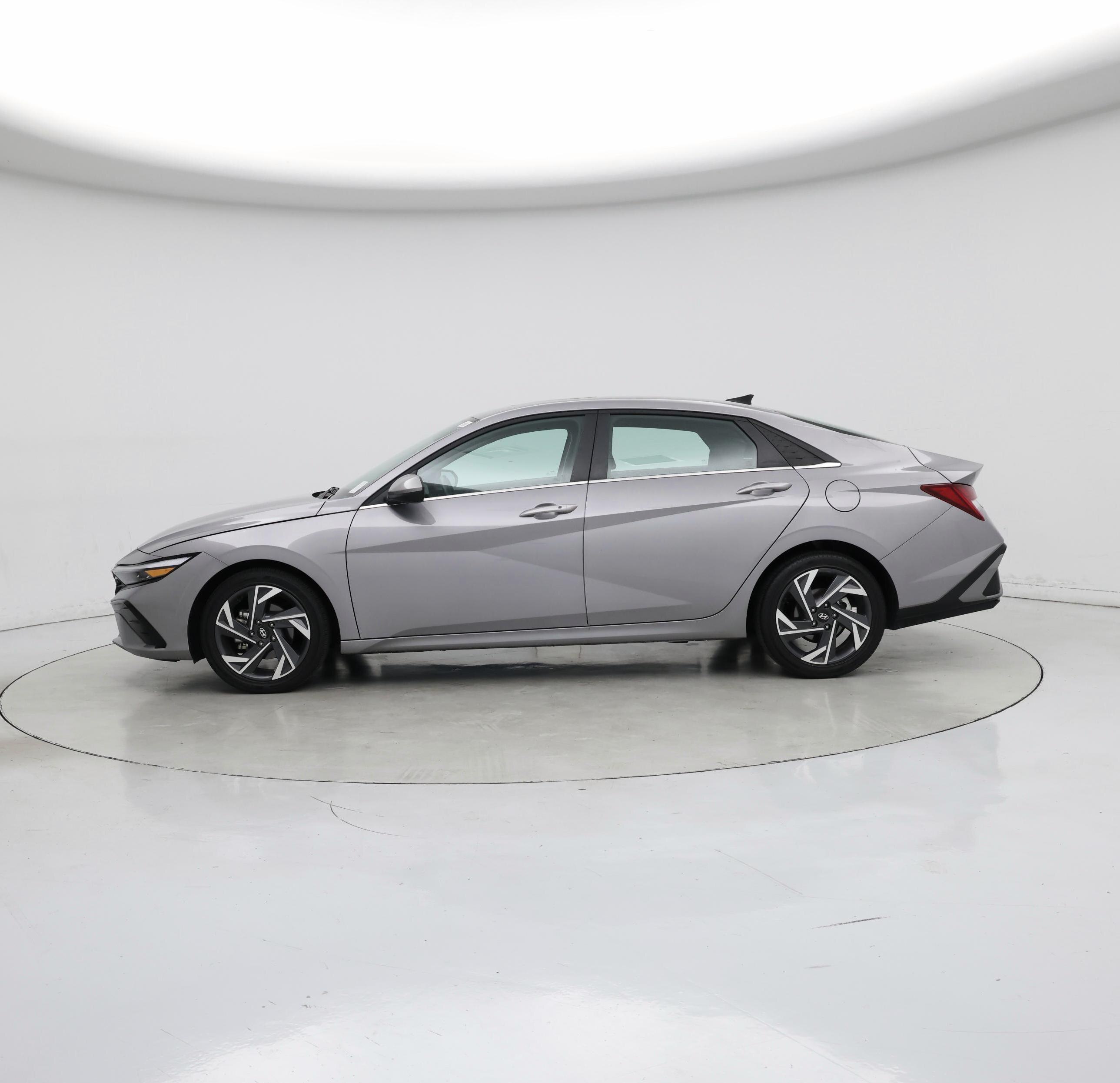 Thumbnail: 2025 Hyundai Elantra - 3