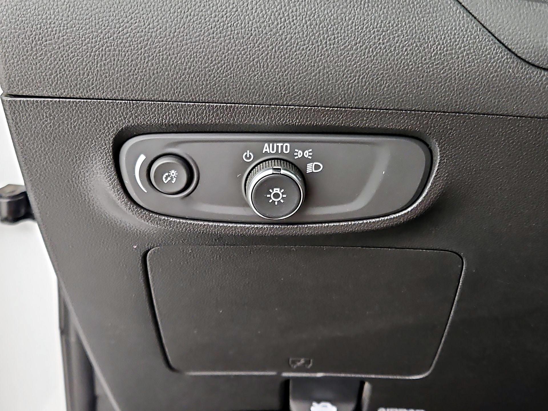 Thumbnail: 2024 Buick Encore GX - 13