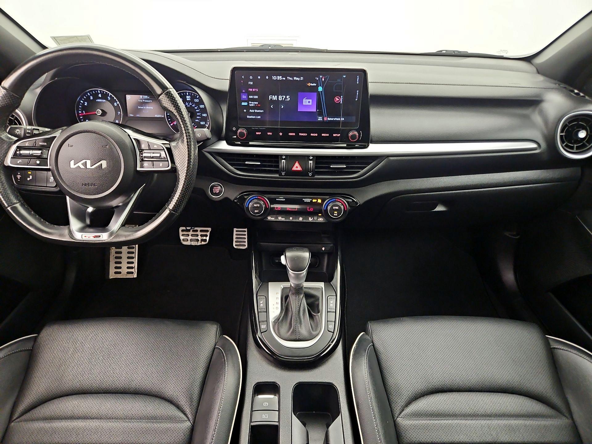 Thumbnail: 2023 Kia Forte - 9