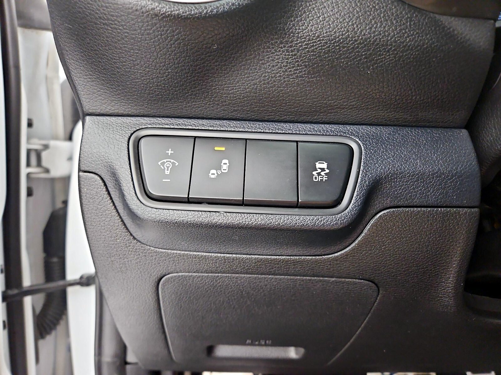 2023 Kia Forte GT-Line - Photo 14