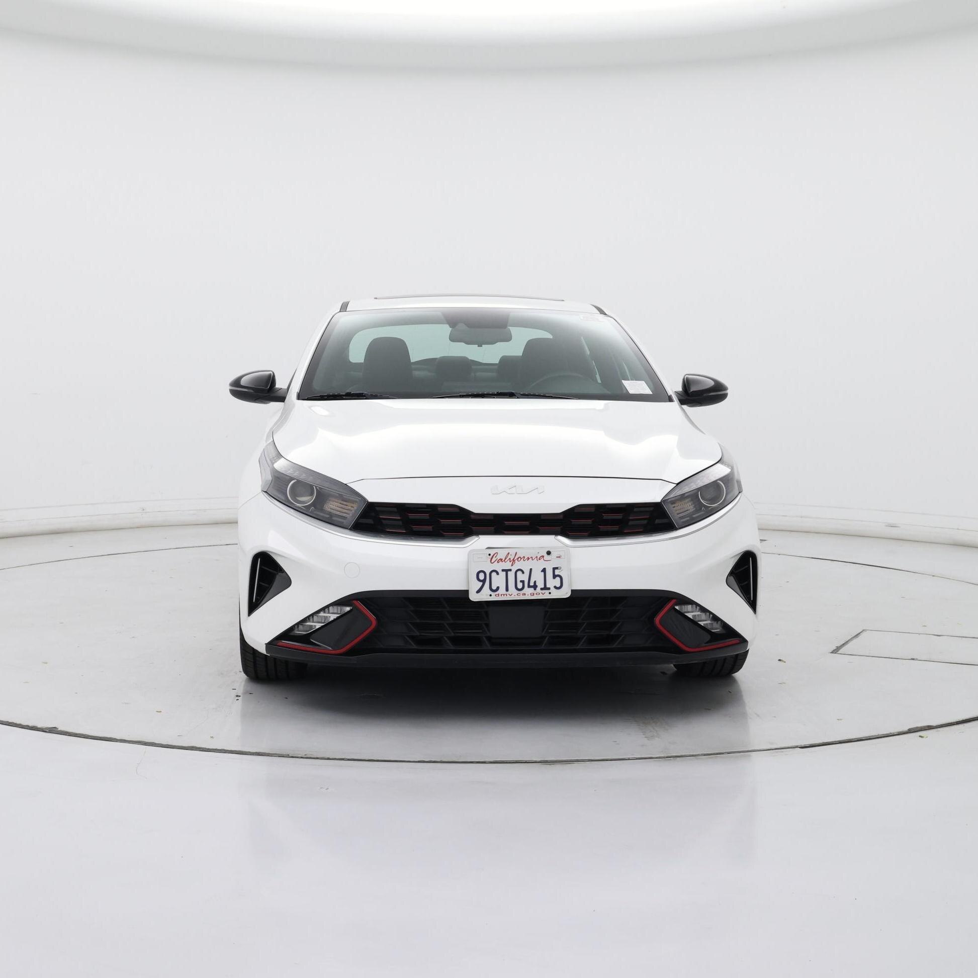 Thumbnail: 2023 Kia Forte - 5