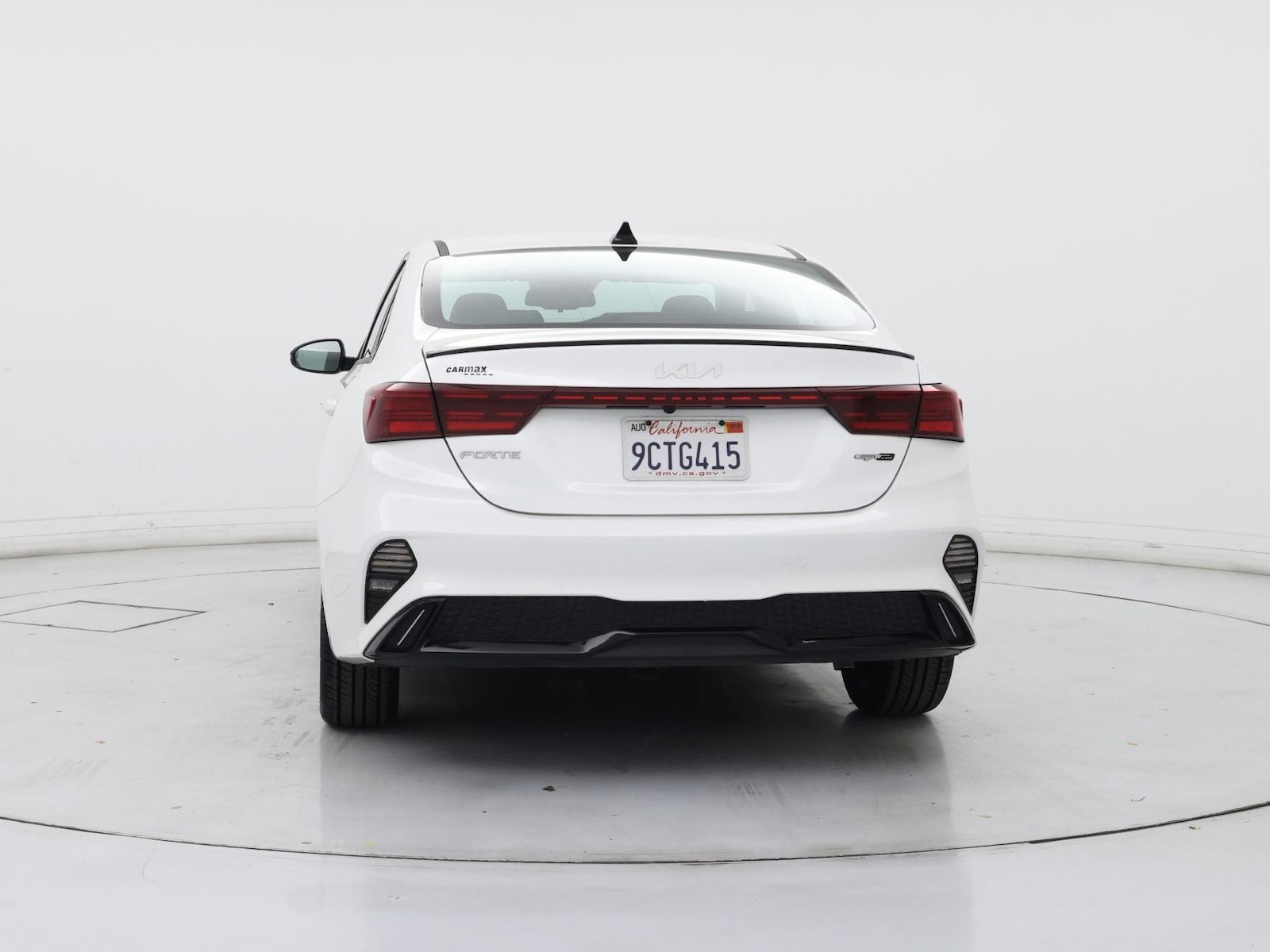 2023 Kia Forte GT-Line - Photo 7
