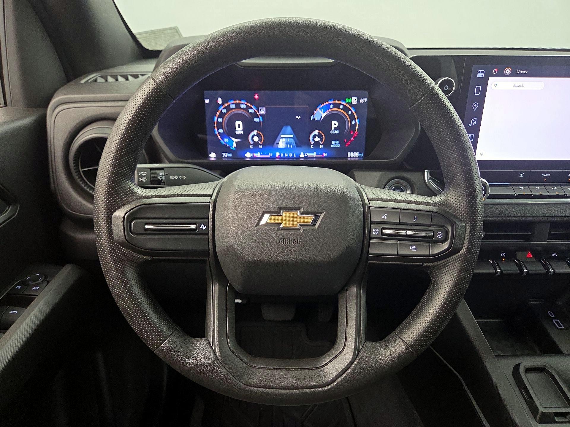 Thumbnail: 2024 Chevrolet Colorado - 10