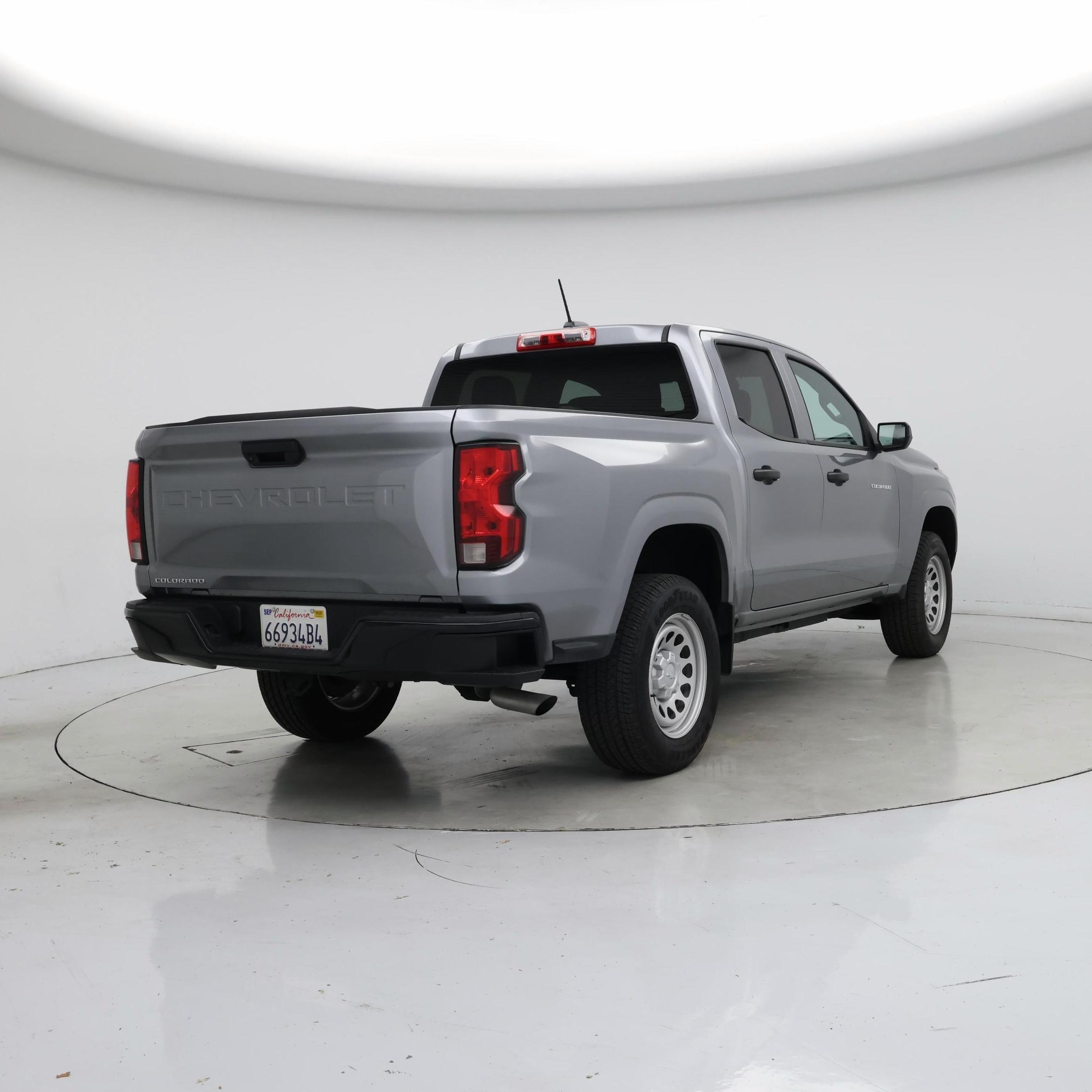 Thumbnail: 2024 Chevrolet Colorado - 8