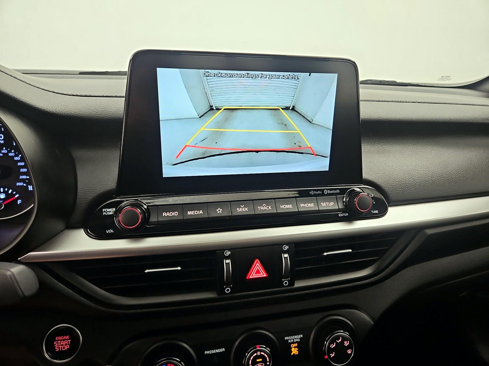 Thumbnail: 2021 Kia Forte - 14