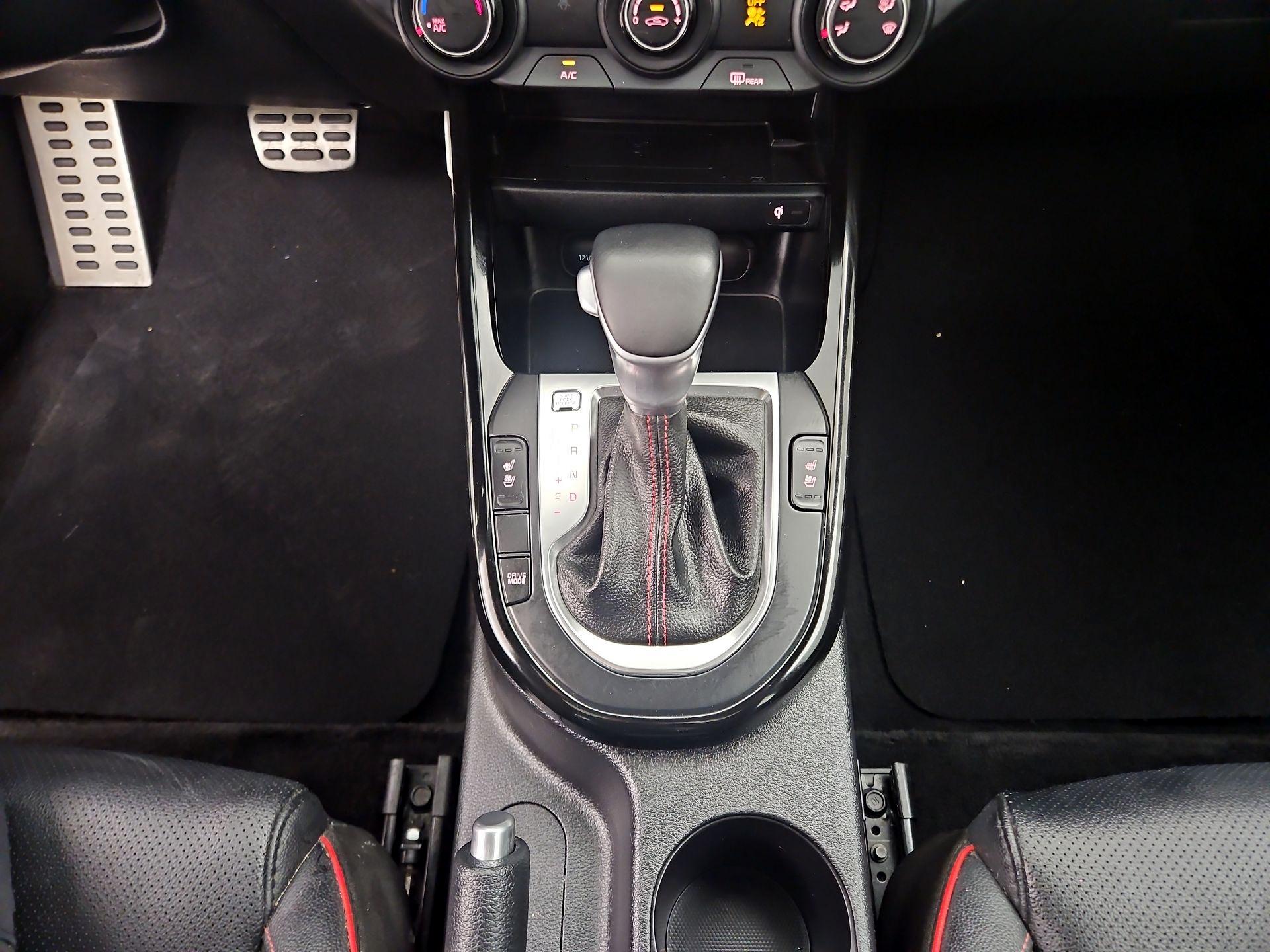 Thumbnail: 2021 Kia Forte - 17