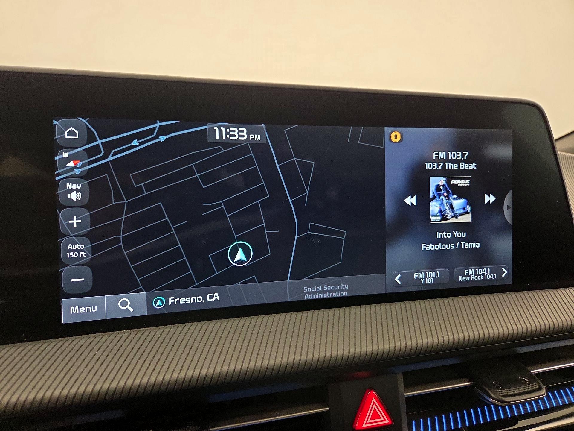 Thumbnail: 2023 Kia EV6 - 16