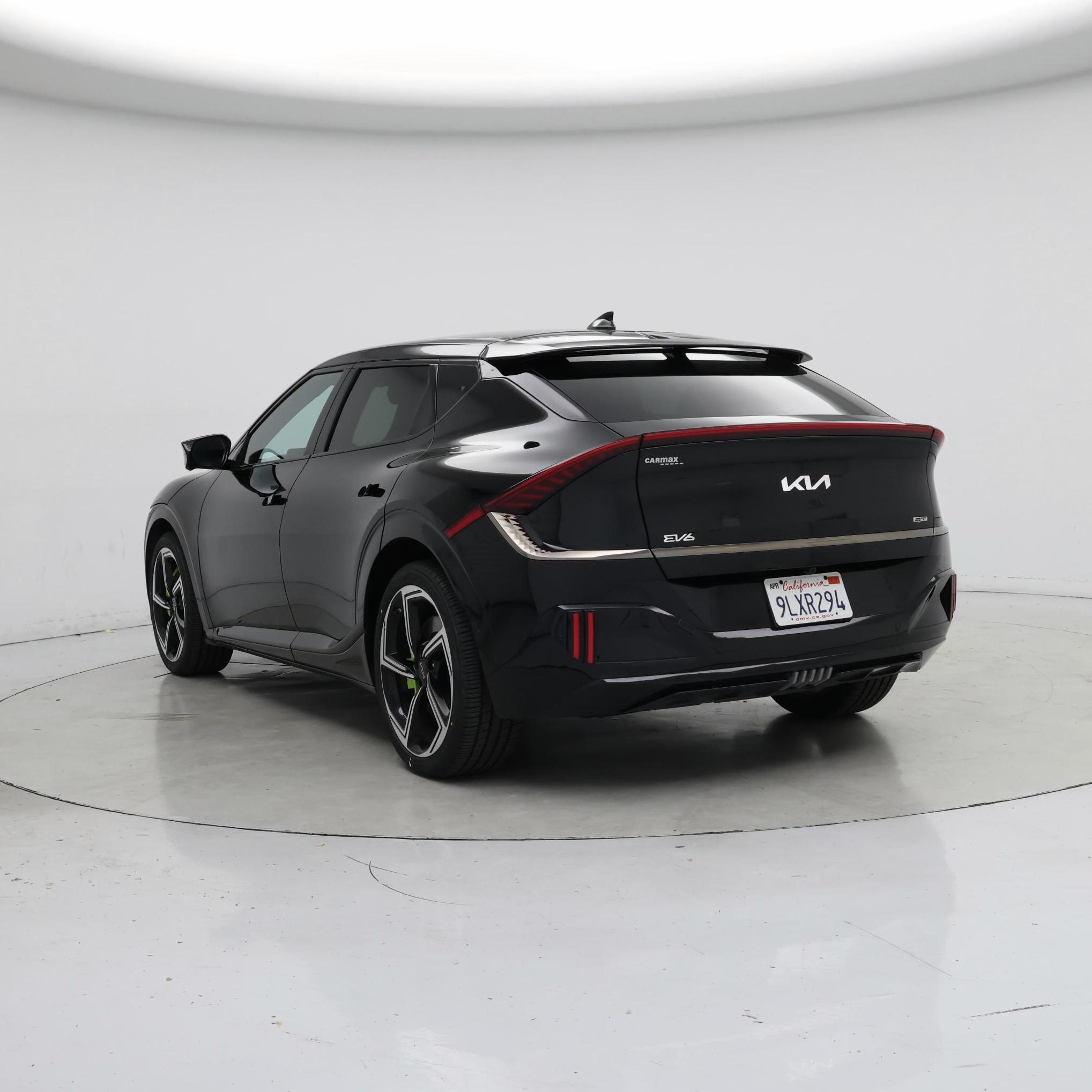 Thumbnail: 2023 Kia EV6 - 2