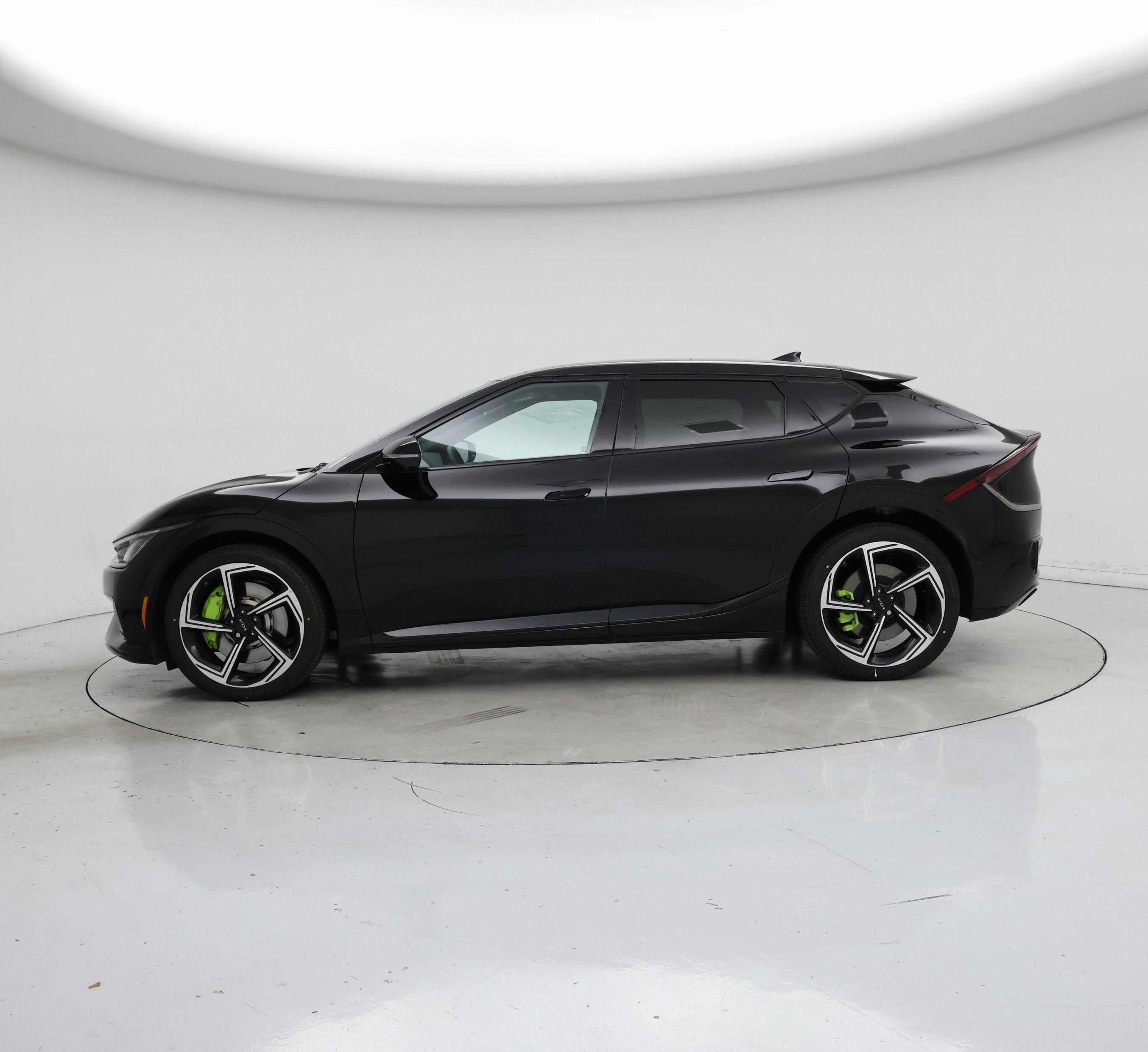 Thumbnail: 2023 Kia EV6 - 3