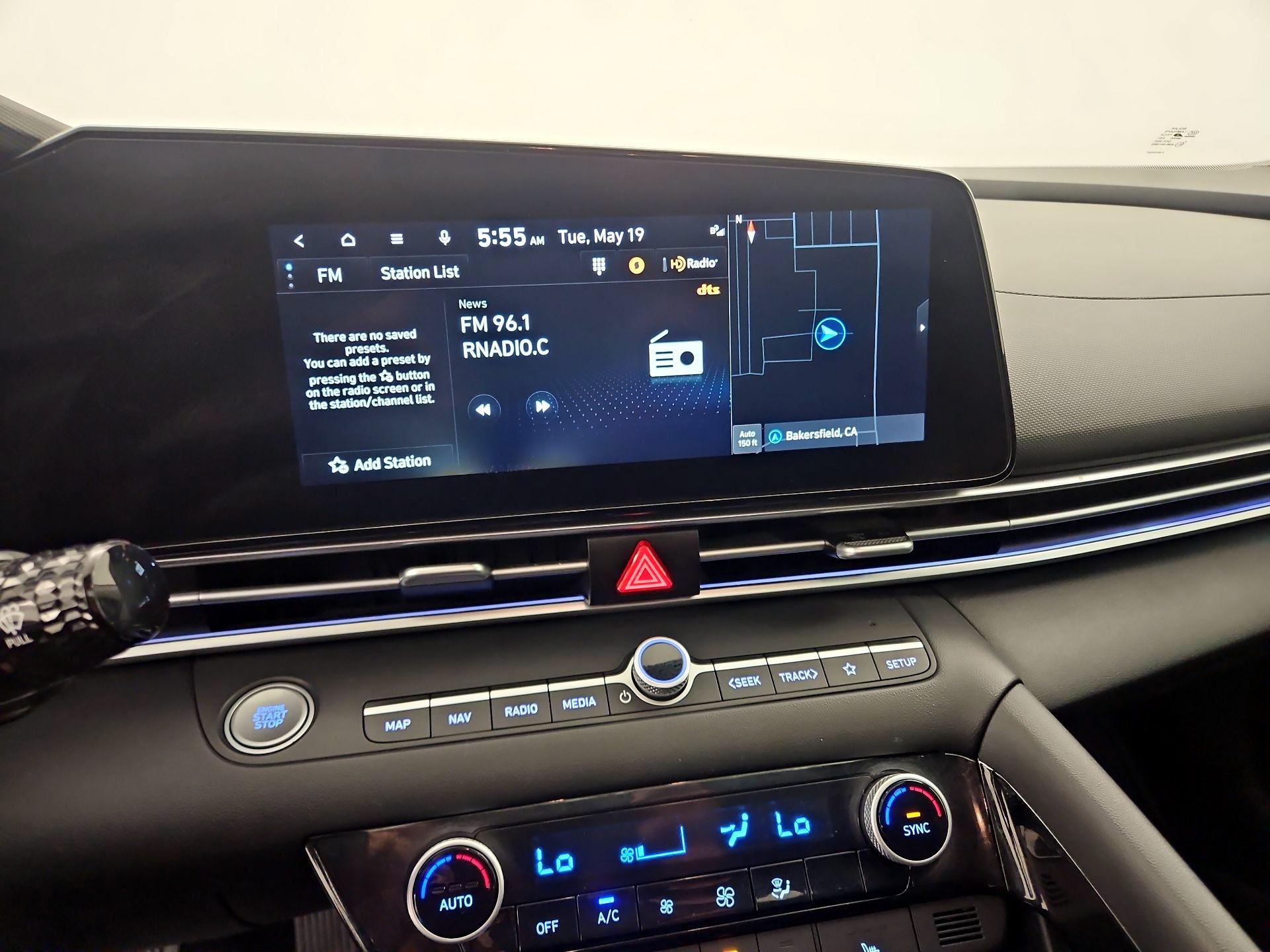 Thumbnail: 2024 Hyundai Elantra - 16