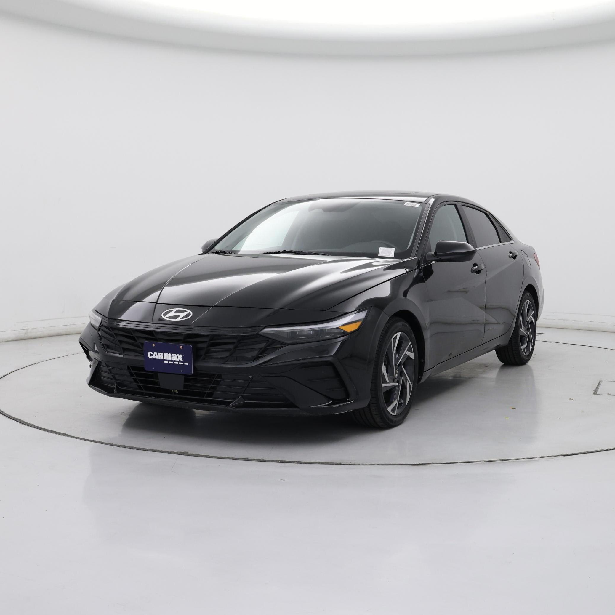 Thumbnail: 2024 Hyundai Elantra - 4
