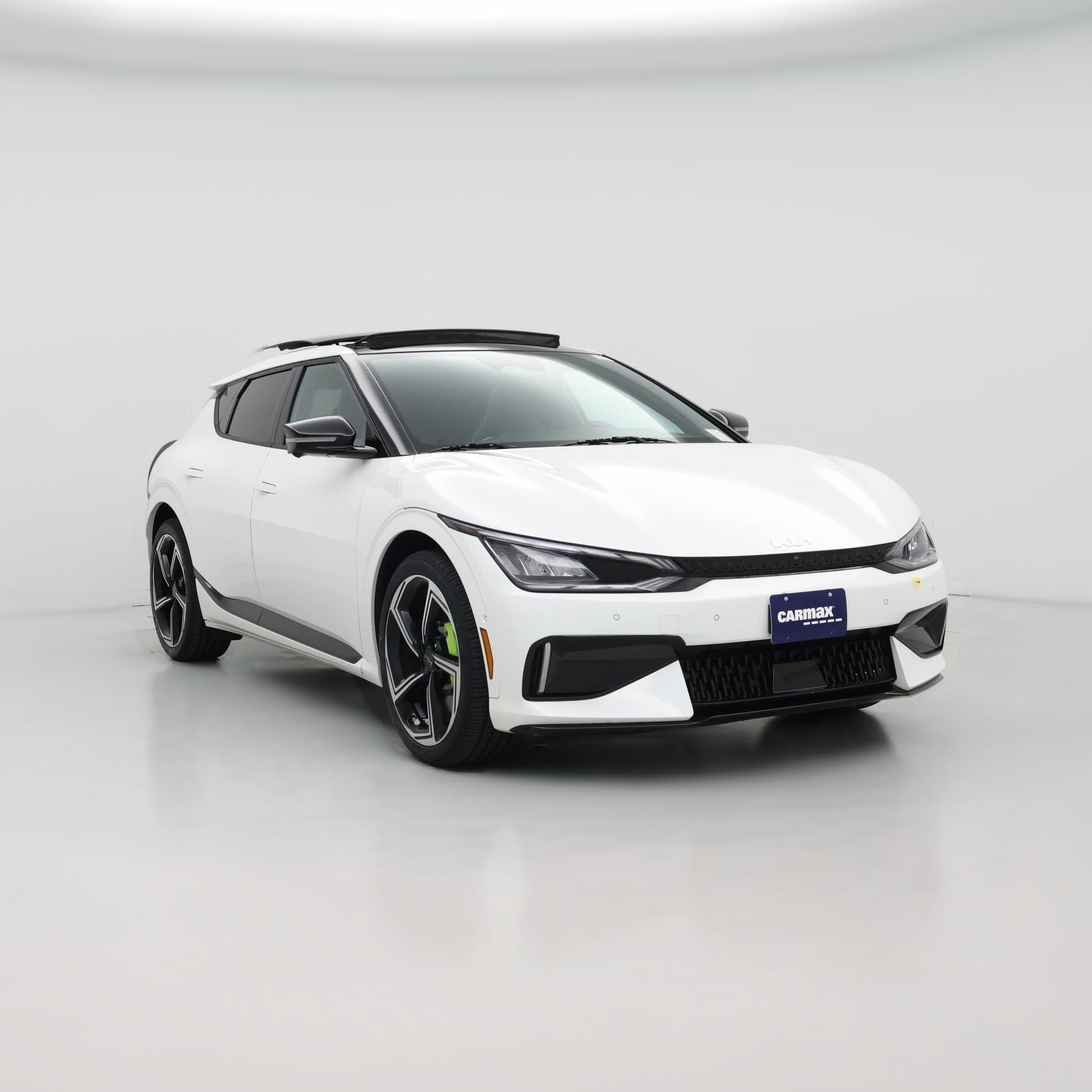 Thumbnail: 2023 Kia EV6 - 1