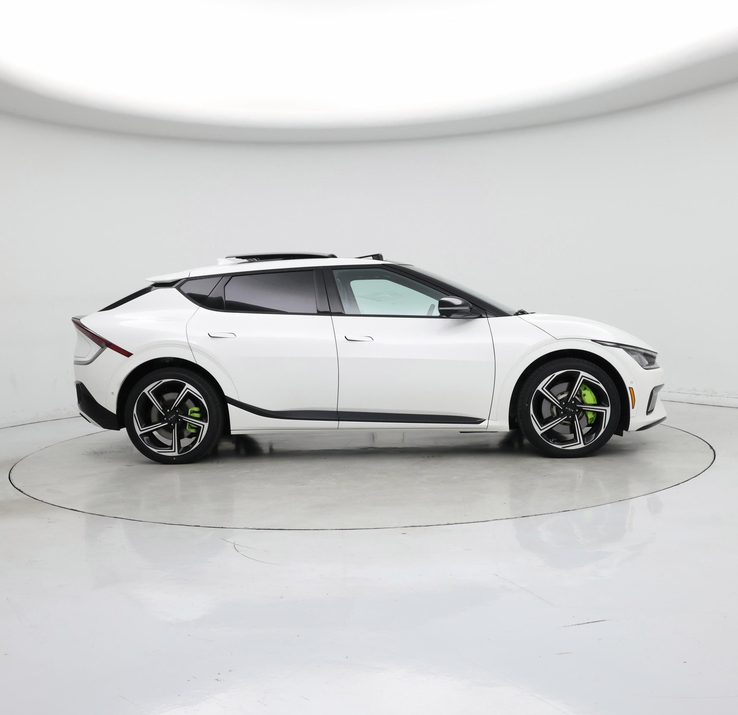 Thumbnail: 2023 Kia EV6 - 7