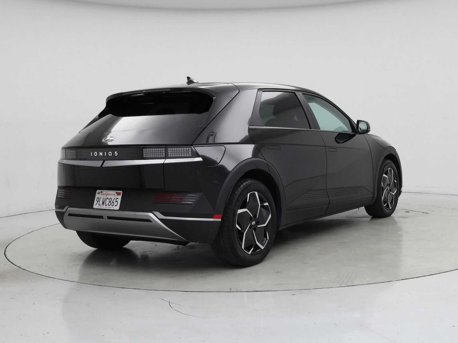 2024 Hyundai IONIQ 5 SEL - Photo 9