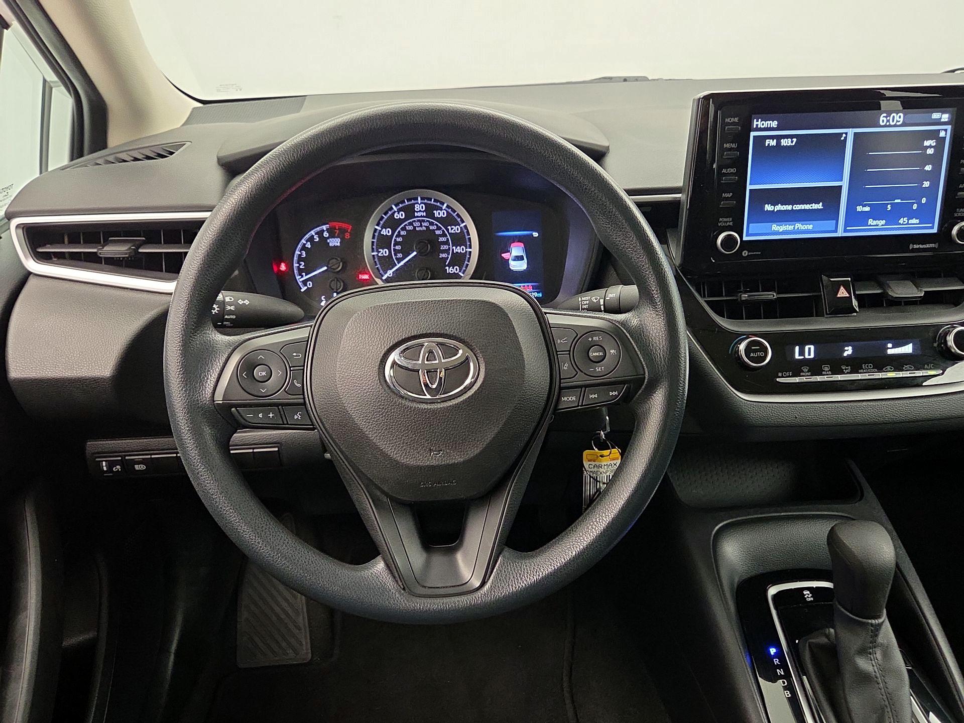 Thumbnail: 2022 Toyota Corolla - 10