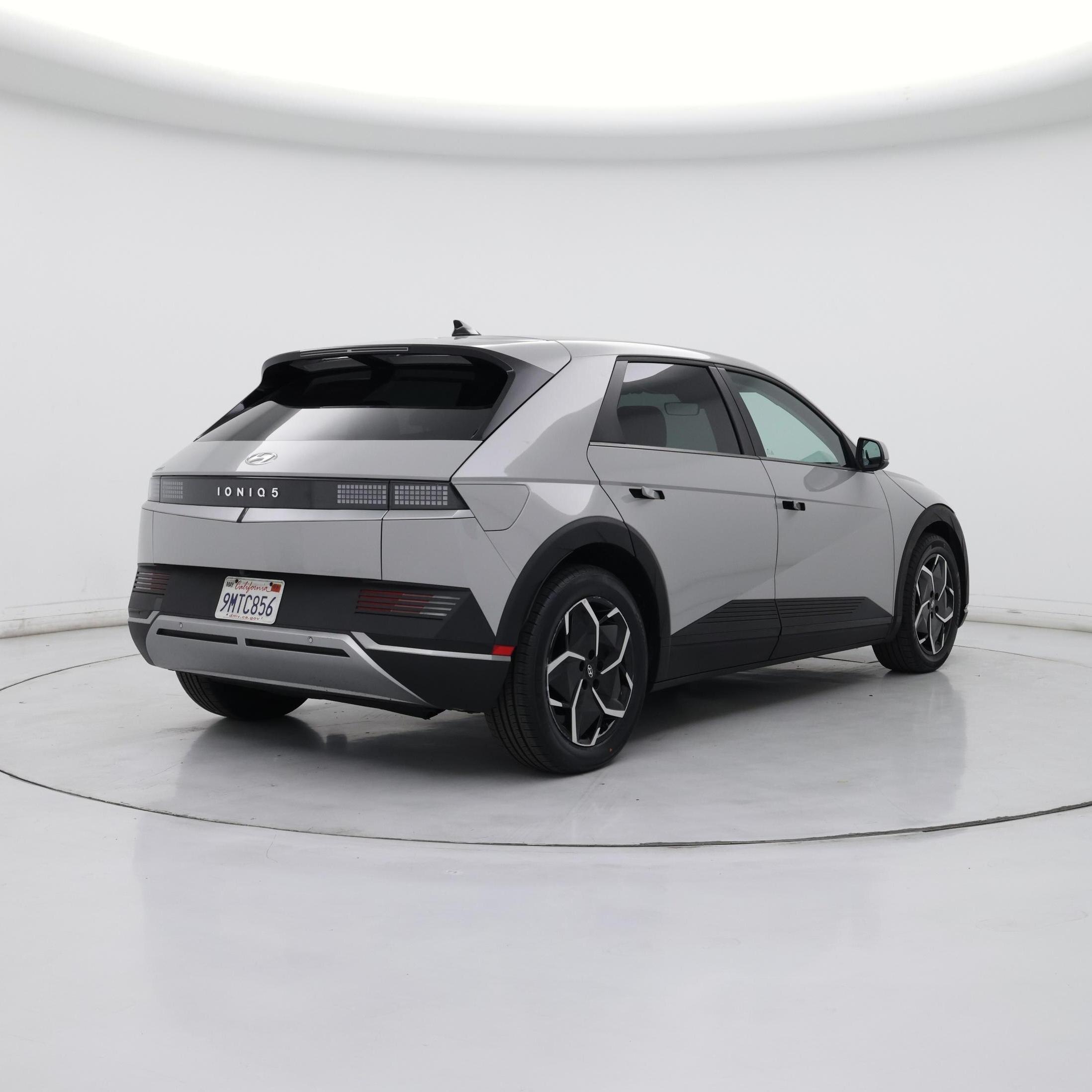 Thumbnail: 2024 Hyundai Ioniq 5 - 8