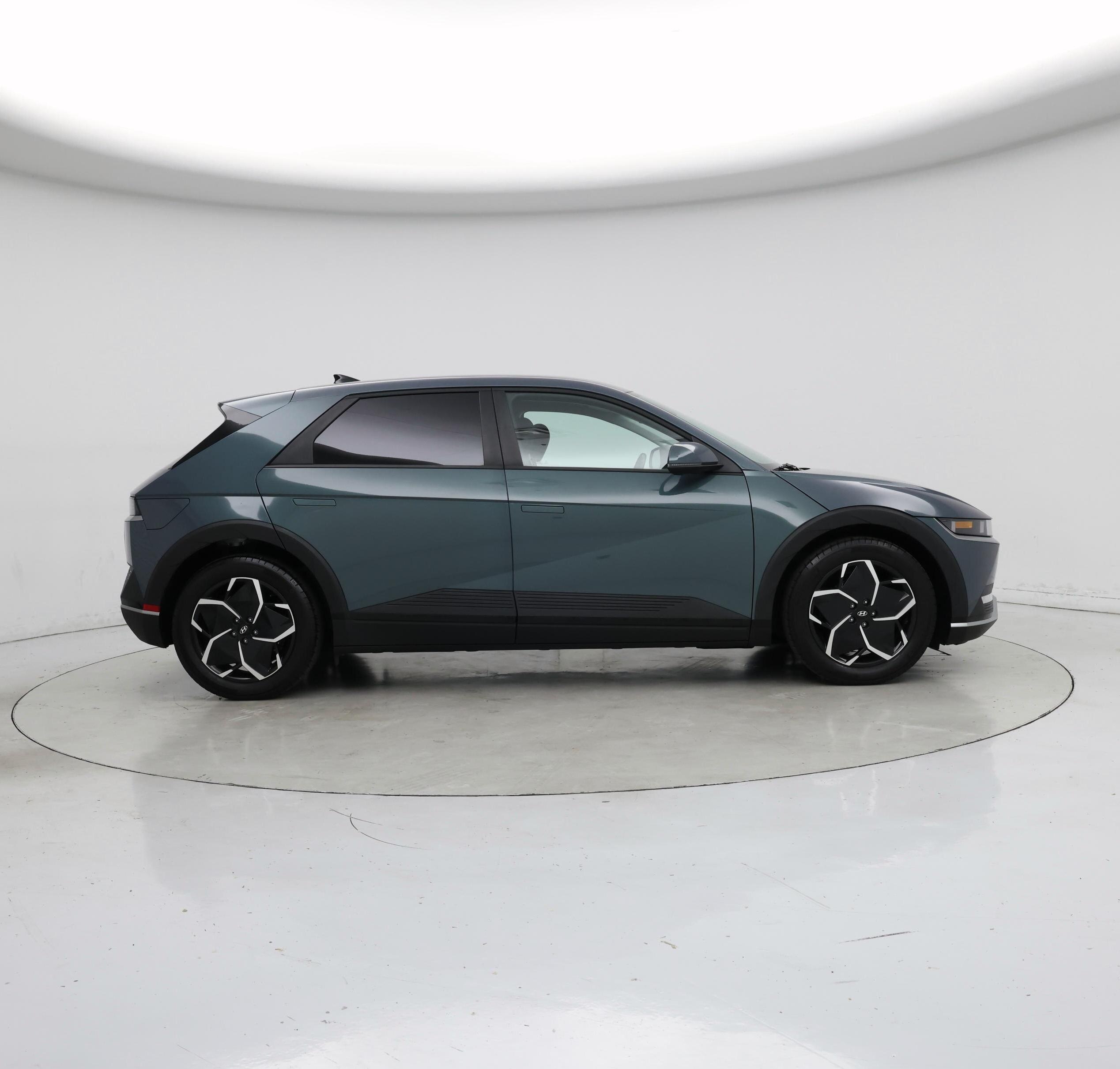 Thumbnail: 2024 Hyundai Ioniq 5 - 7