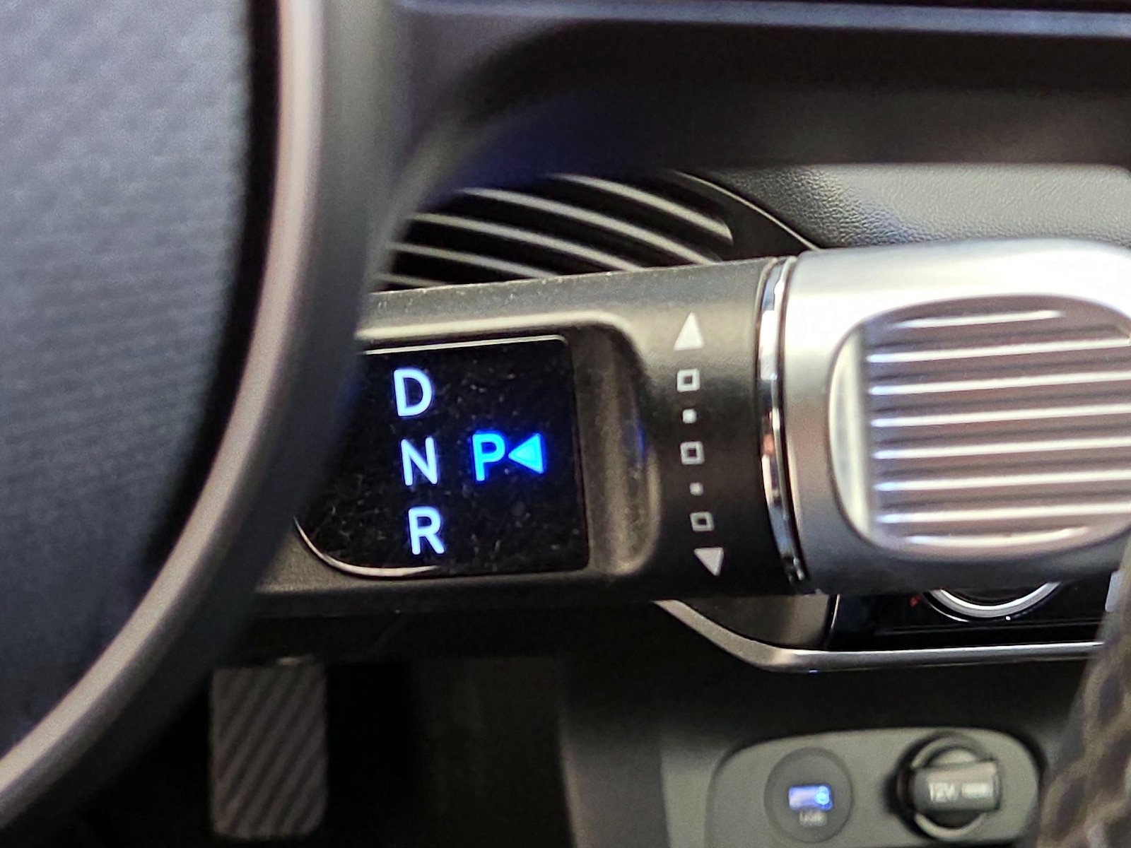 2024 Hyundai IONIQ 5 SEL - Photo 18