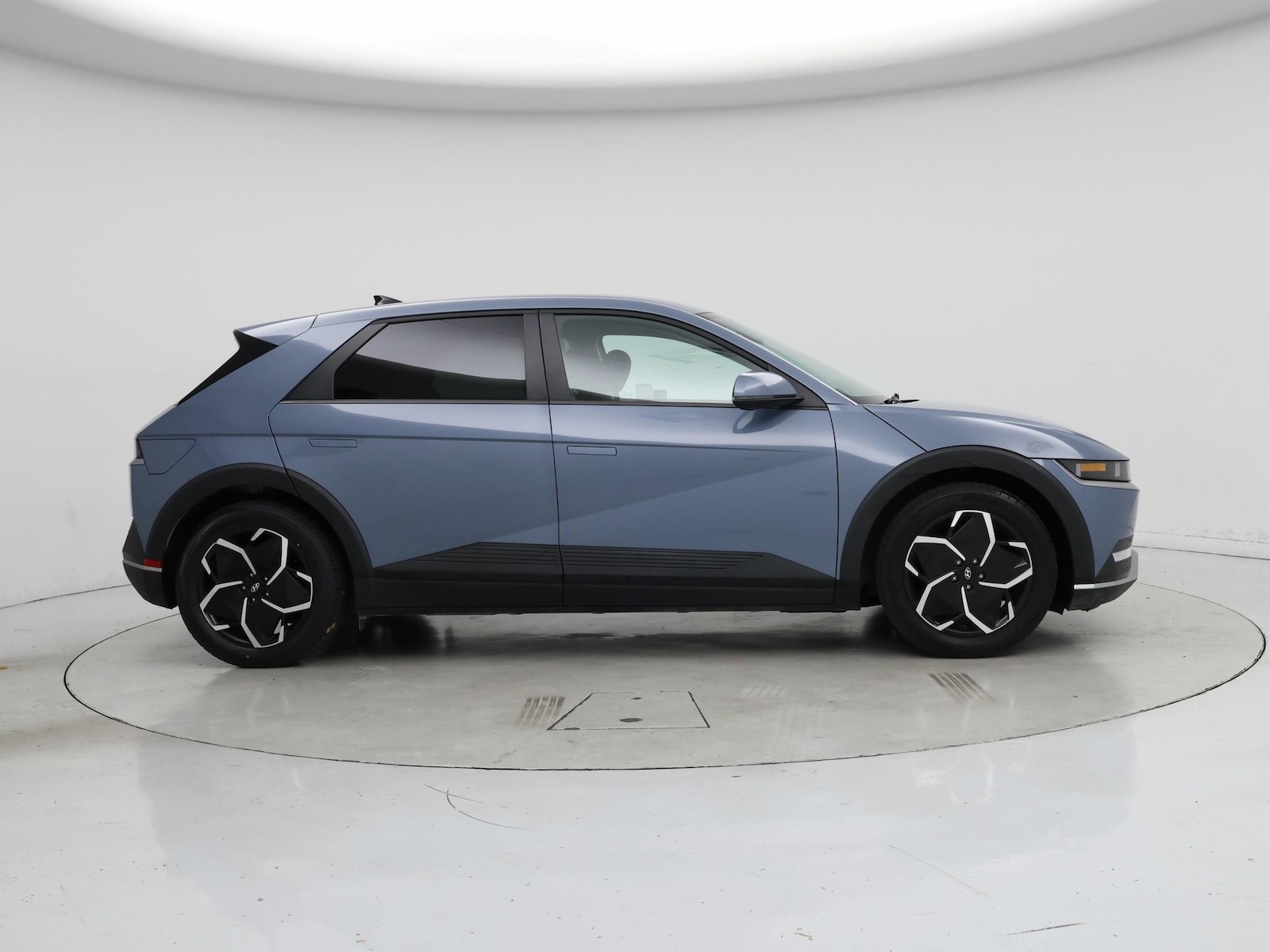 2024 Hyundai IONIQ 5 SEL - Photo 8