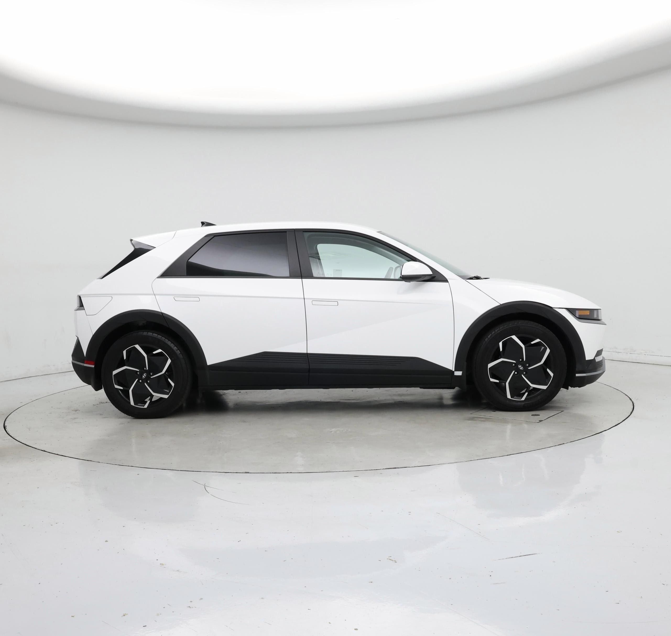 Thumbnail: 2024 Hyundai Ioniq 5 - 7