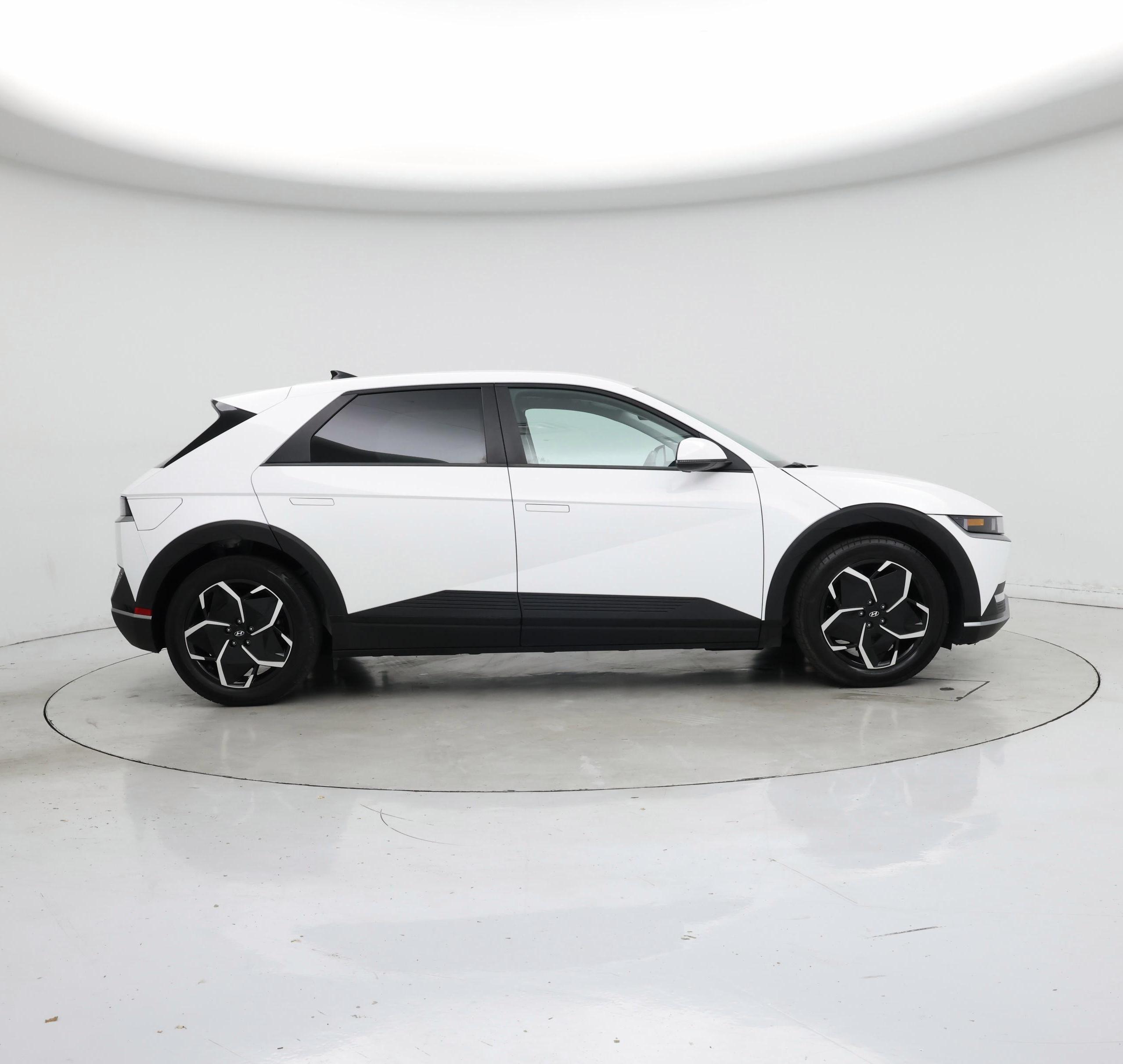 Thumbnail: 2024 Hyundai Ioniq 5 - 7
