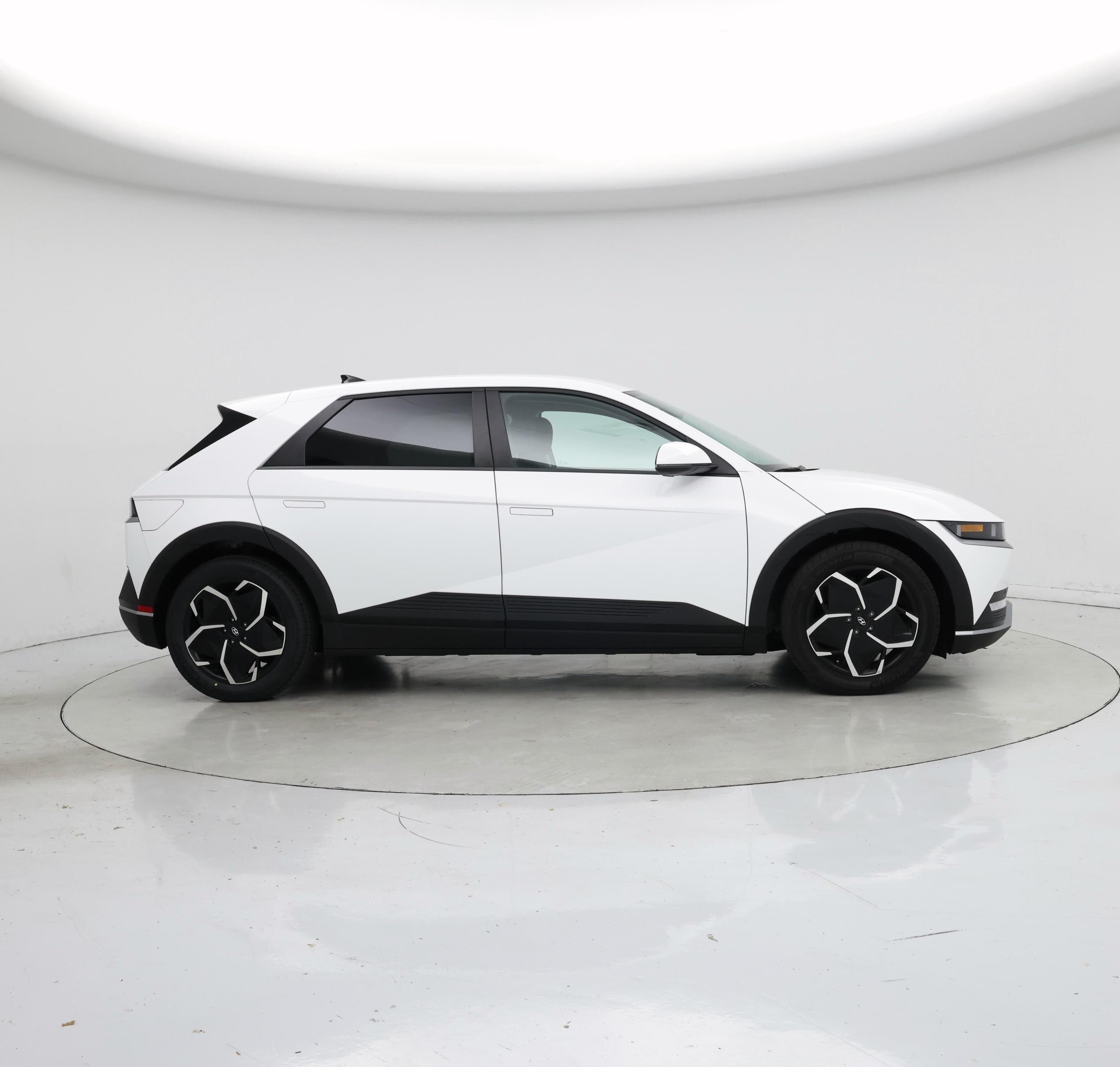 Thumbnail: 2024 Hyundai Ioniq 5 - 7